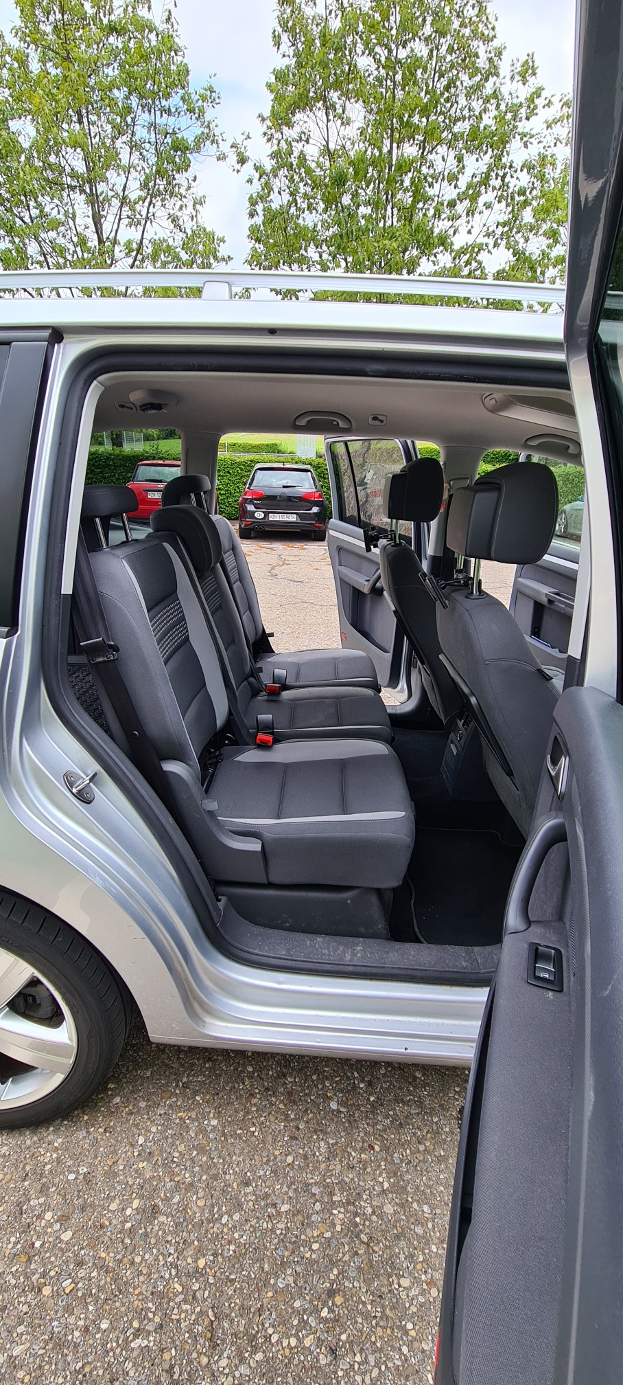 VW 2.0 TDI 140 Design DSG-image-3