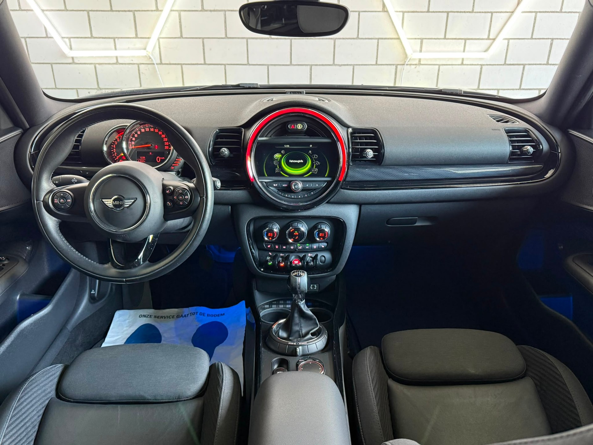 MINI Clubman Cooper S ALL4-image-7