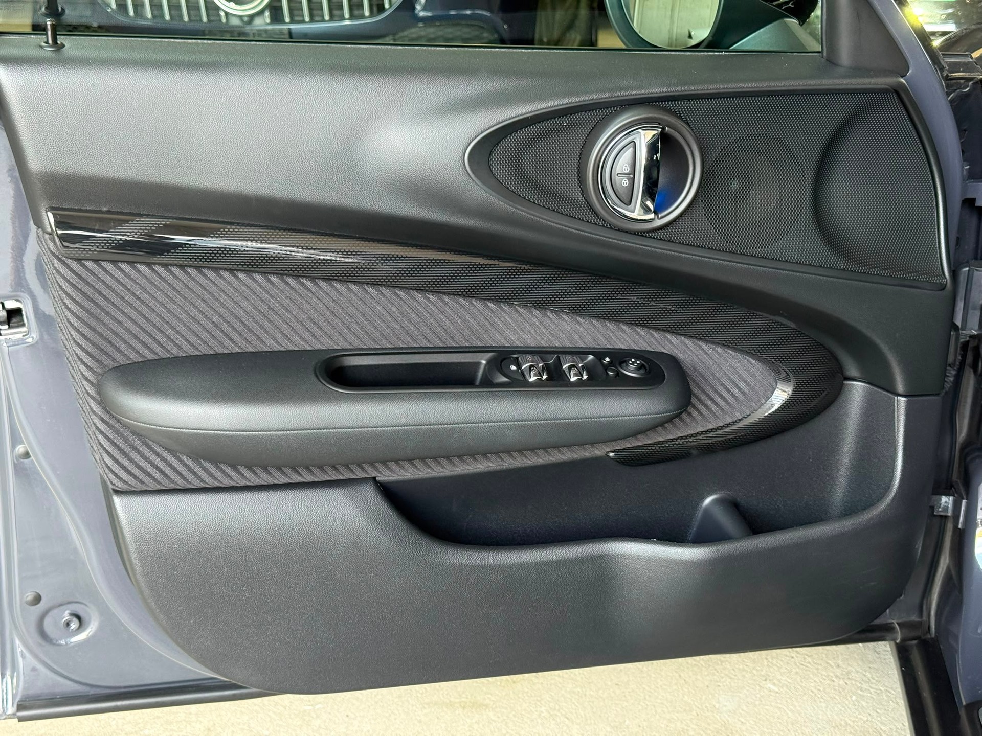 MINI Clubman Cooper S ALL4-image-5