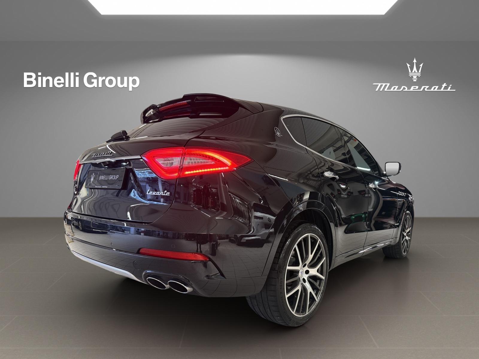 MASERATI Levante 3.0 V6 S GranSport-image-4