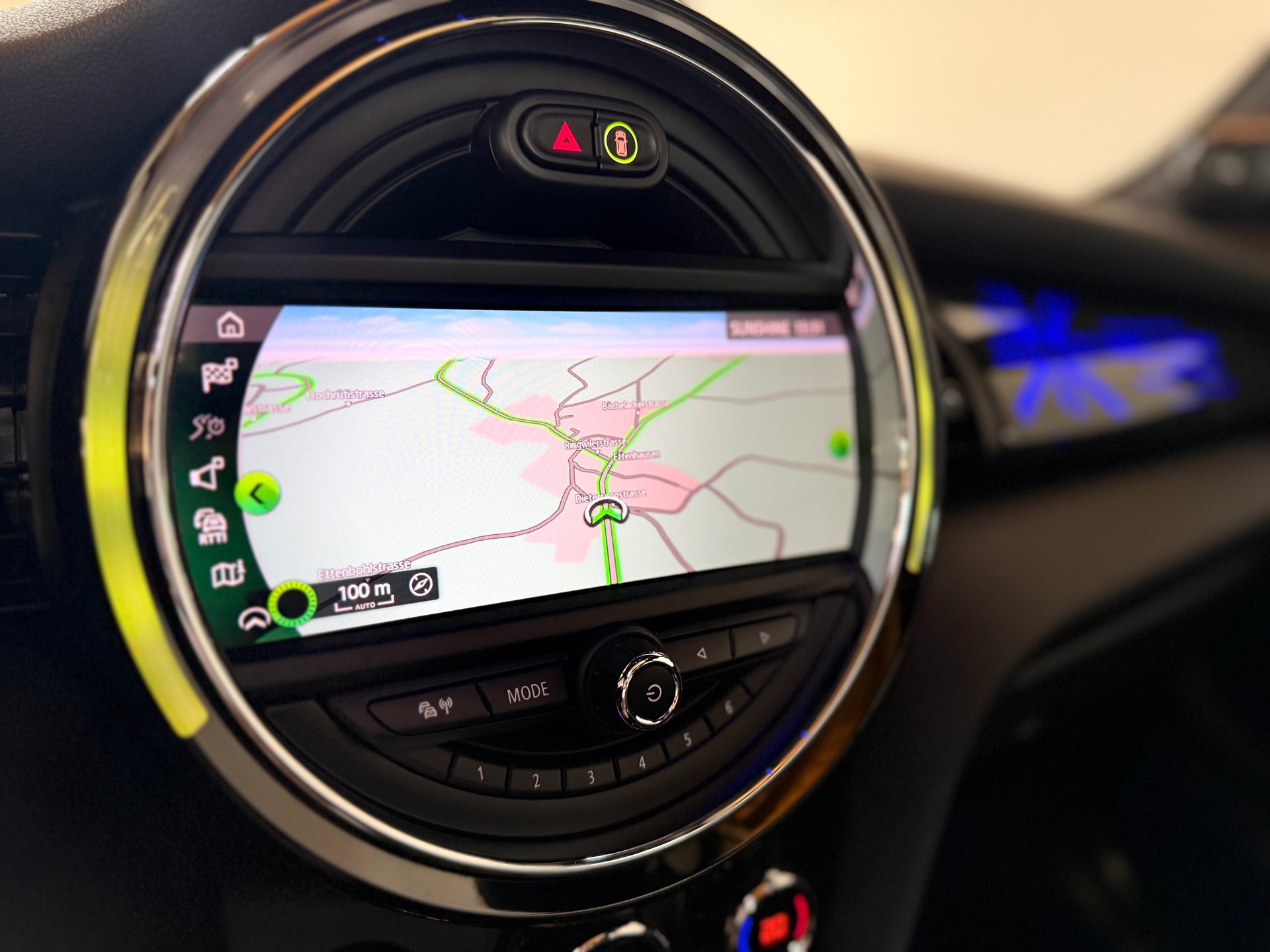 MINI Cooper SE-image-15