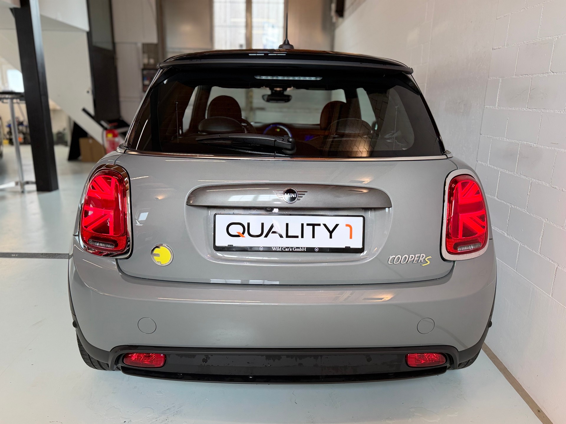 MINI Cooper SE-image-5
