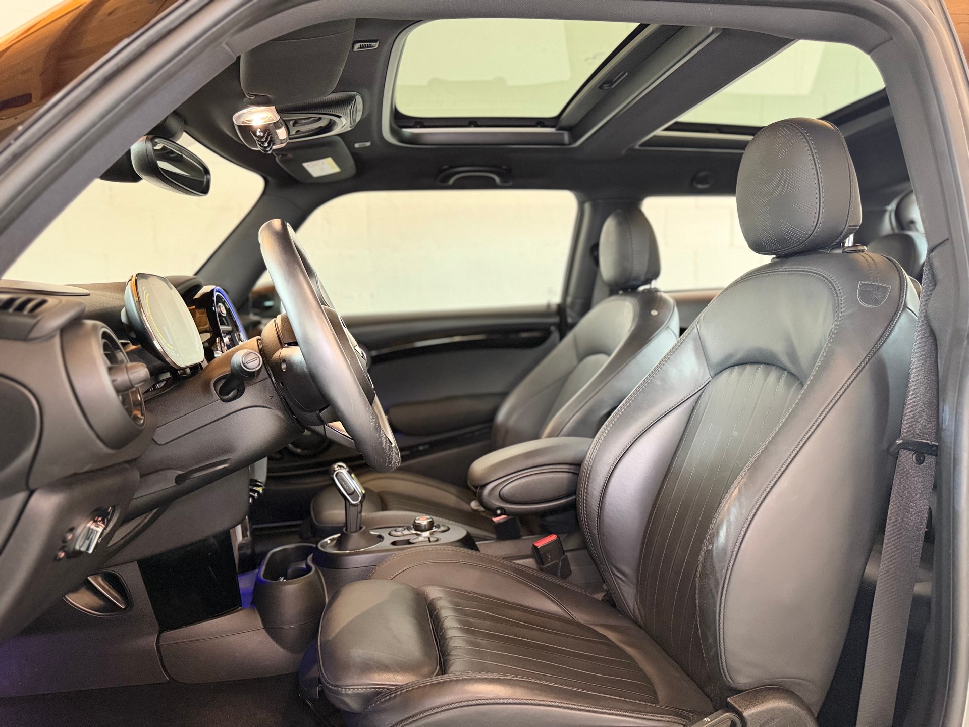 MINI Cooper SE-image-12