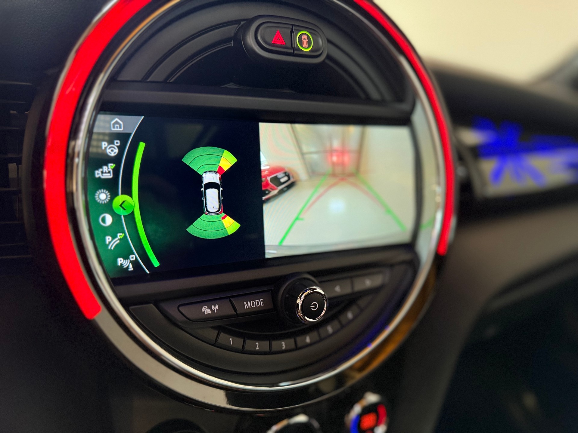 MINI Cooper SE-image-16
