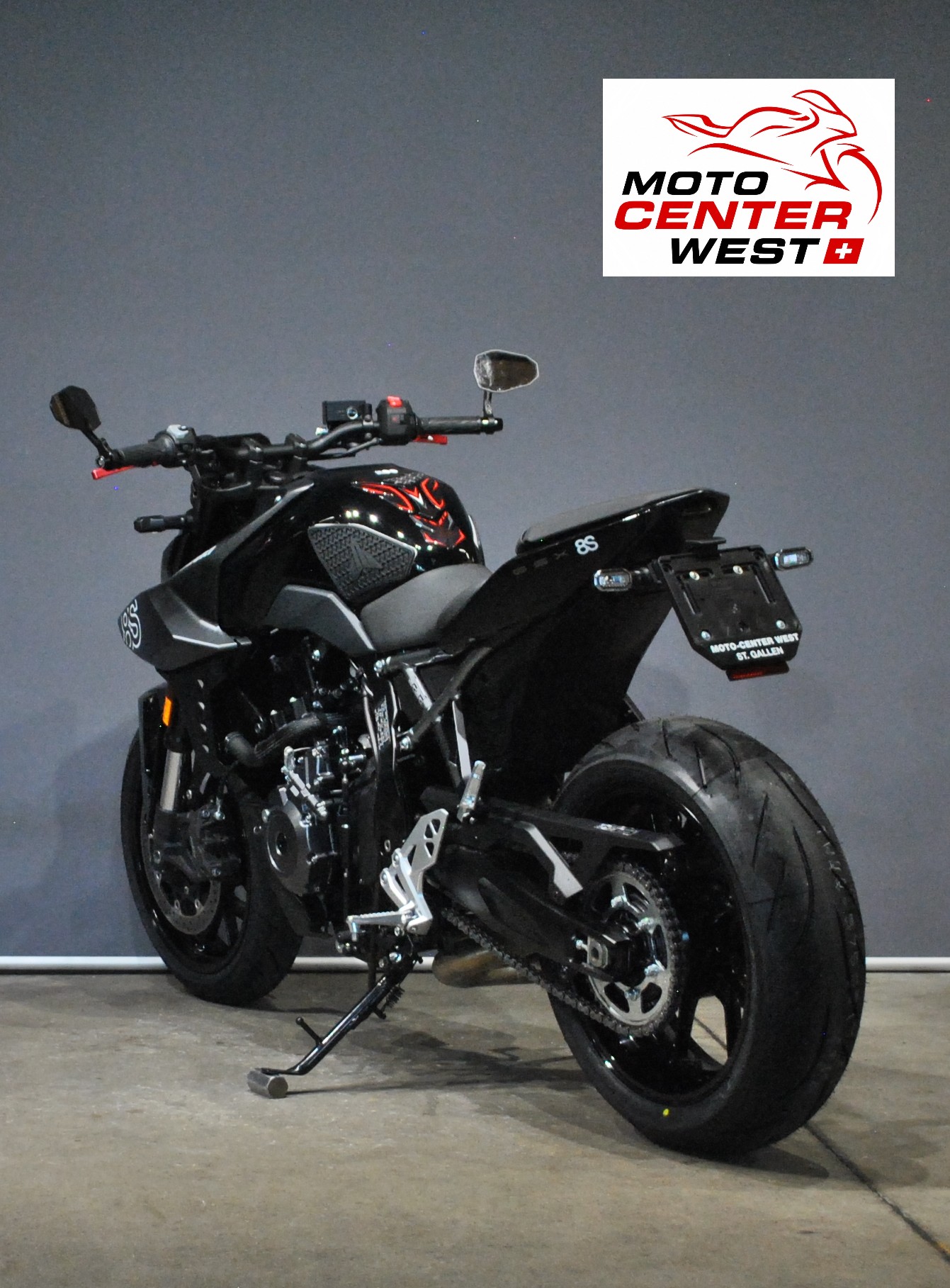 SUZUKI GSX 8 R (35kW)-showroom-element-3