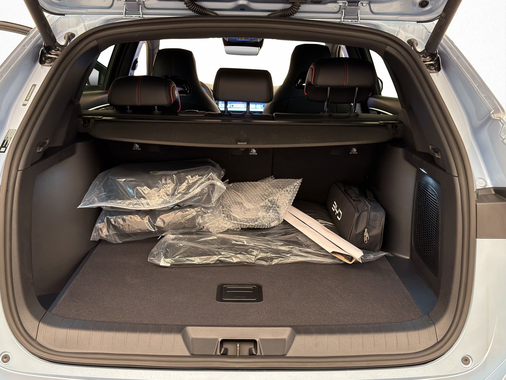 BYD Seal U DM-i Design AWD-image-12
