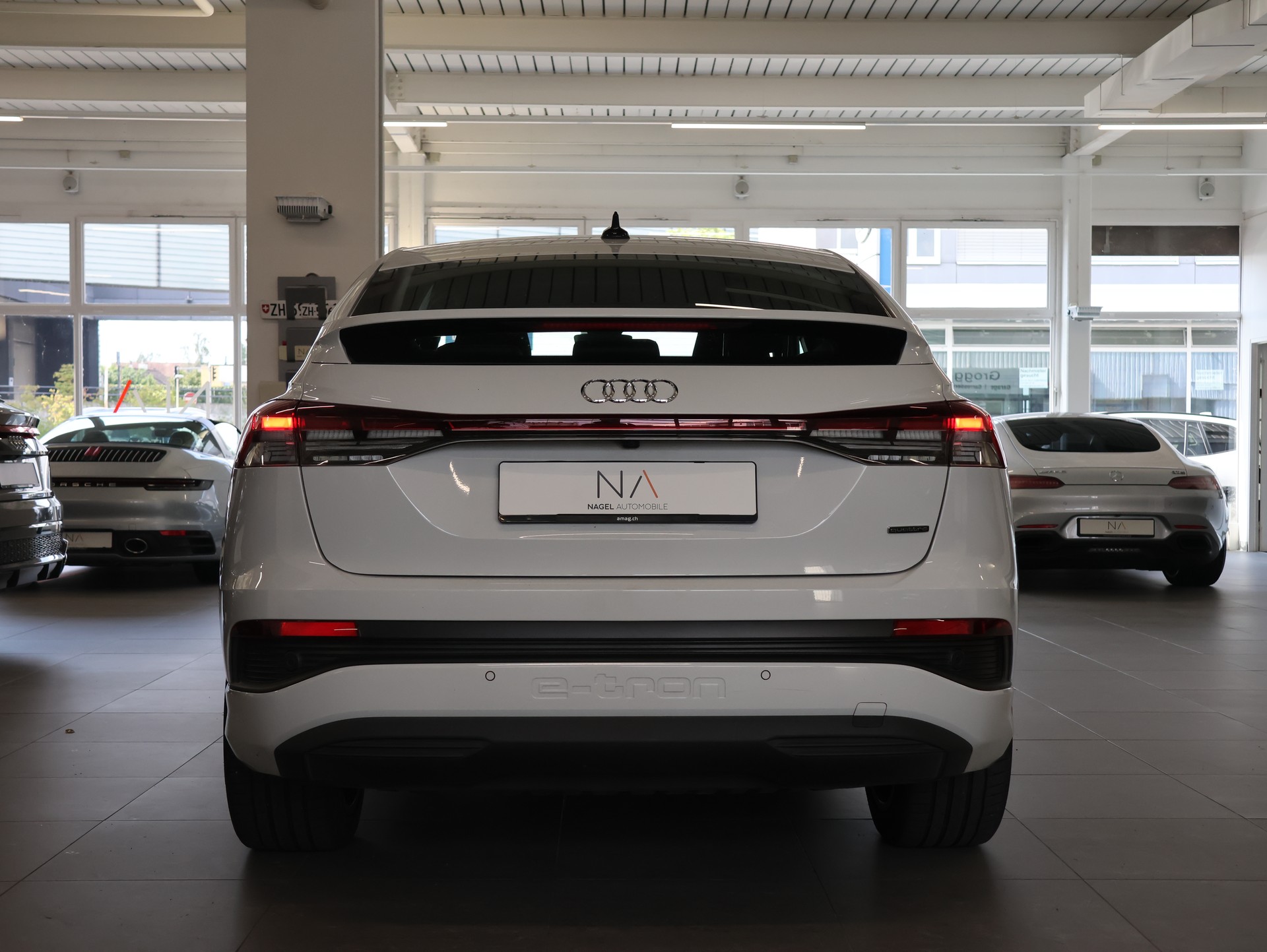 AUDI Q4 Sportback e-tron 45 quattro-image-7