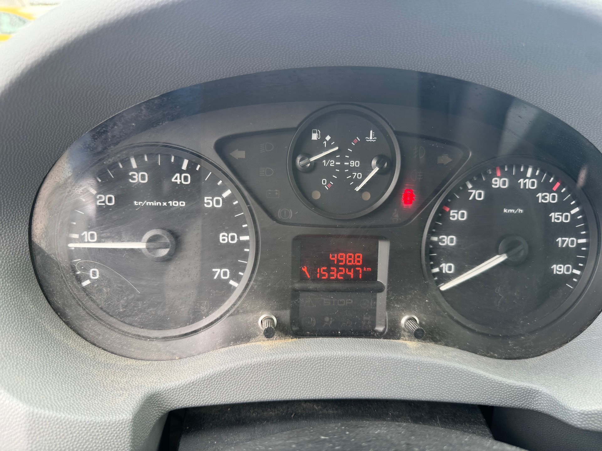 PEUGEOT Expert 2.0 HDi 229 L1H1-image-4