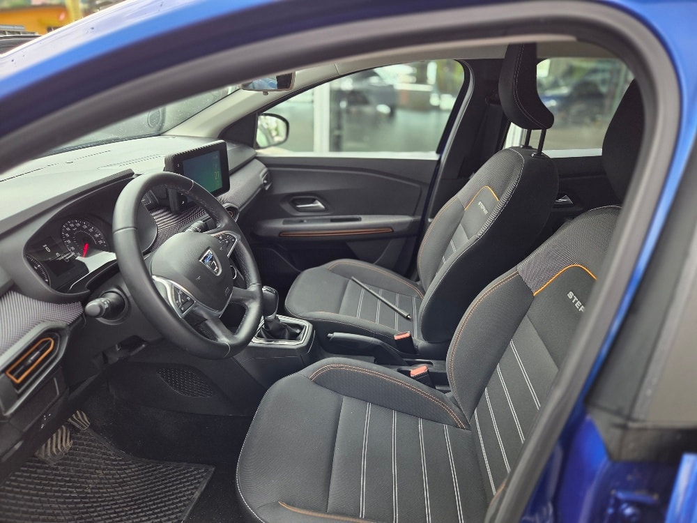 DACIA Sandero TCe 90 Comfort CVT-image-6
