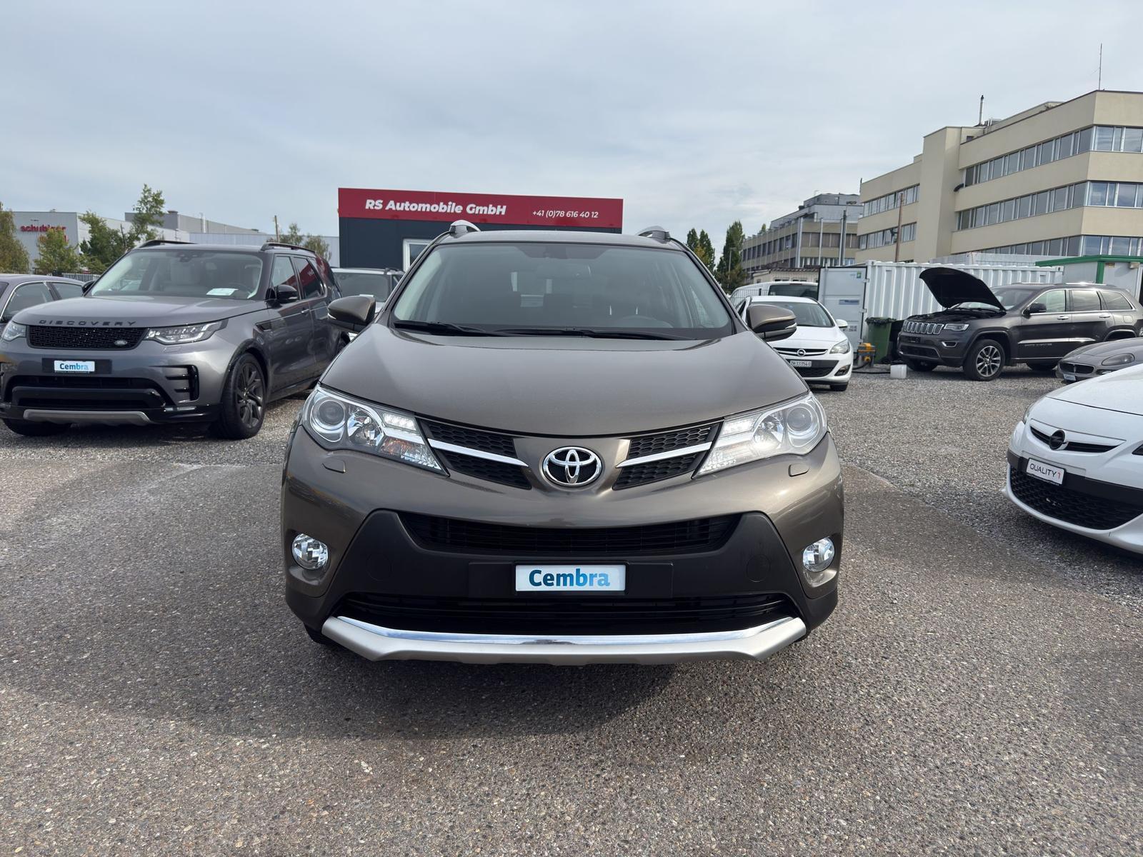 TOYOTA RAV4 2.2 D-4D 150 Style-image-1