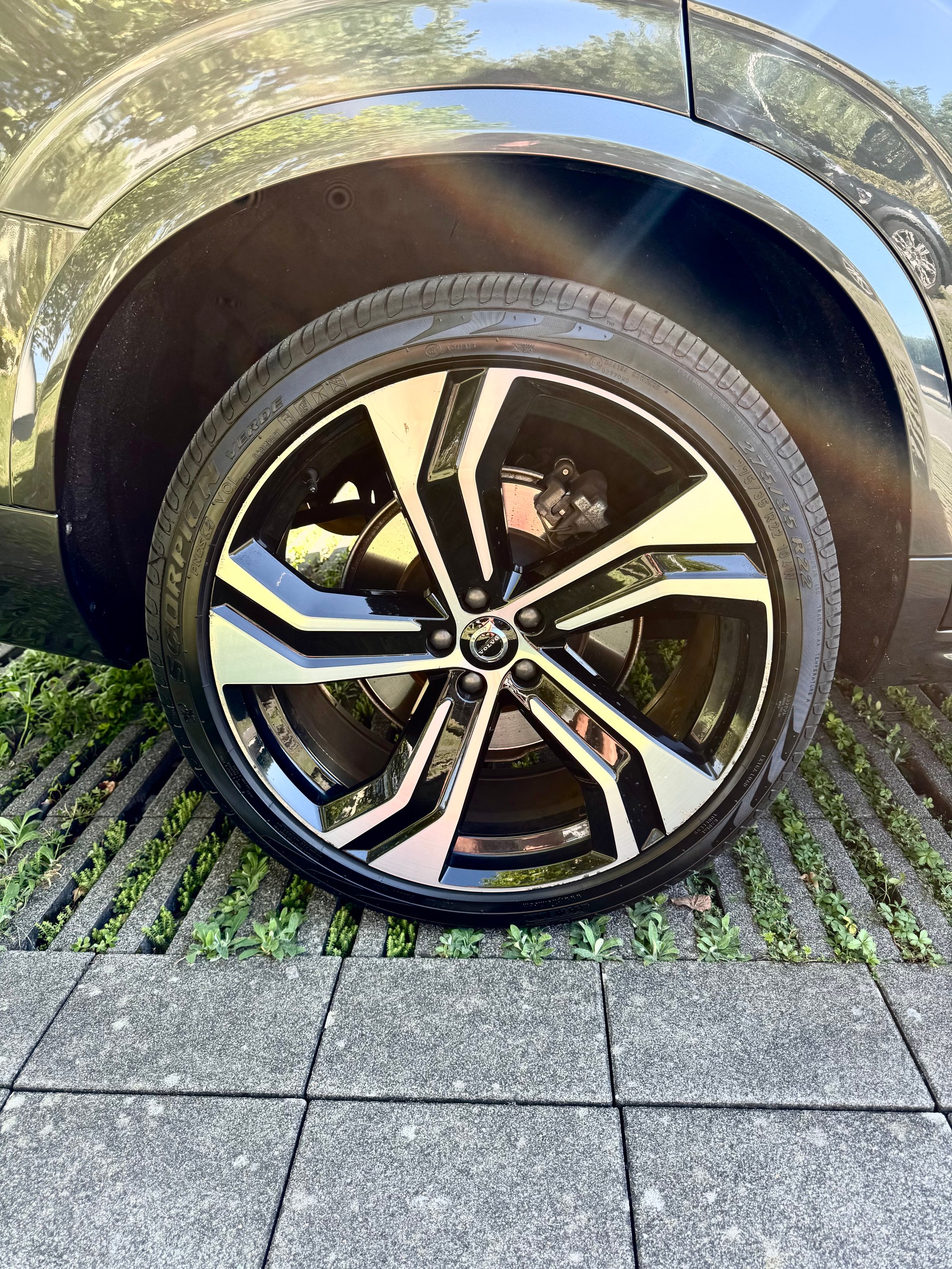 VOLVO 2.0 T8 TE R-Design 7P. eAWD-image-7