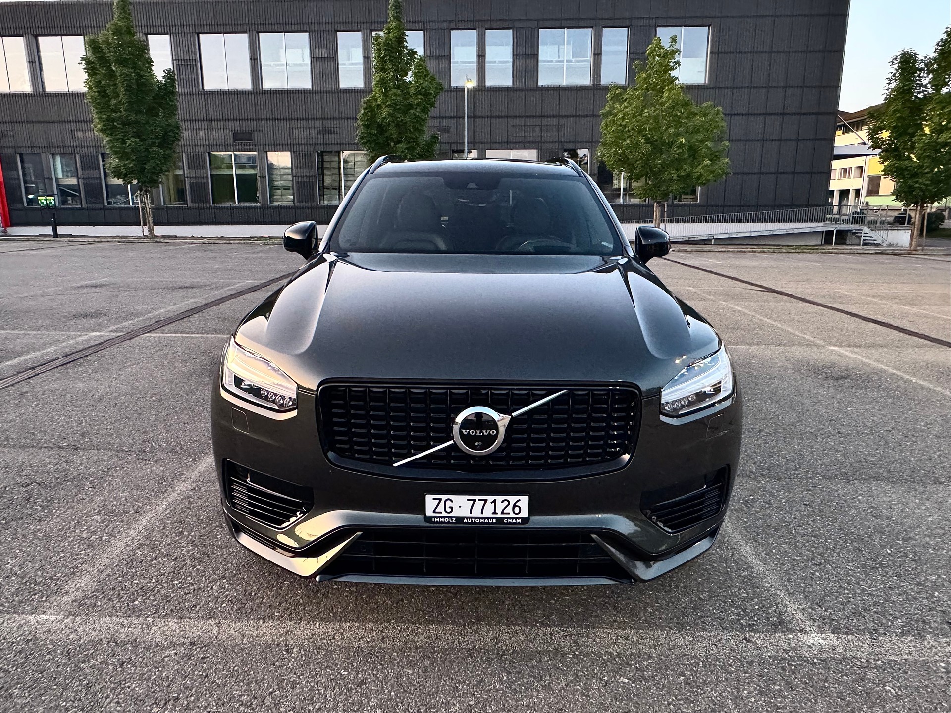 VOLVO 2.0 T8 TE R-Design 7P. eAWD-image-0