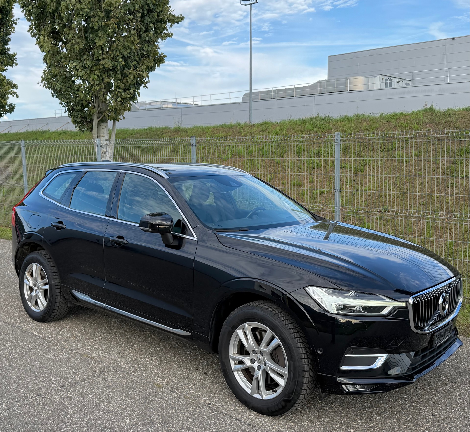 VOLVO 2.0 D4 Inscription AWD-image-1