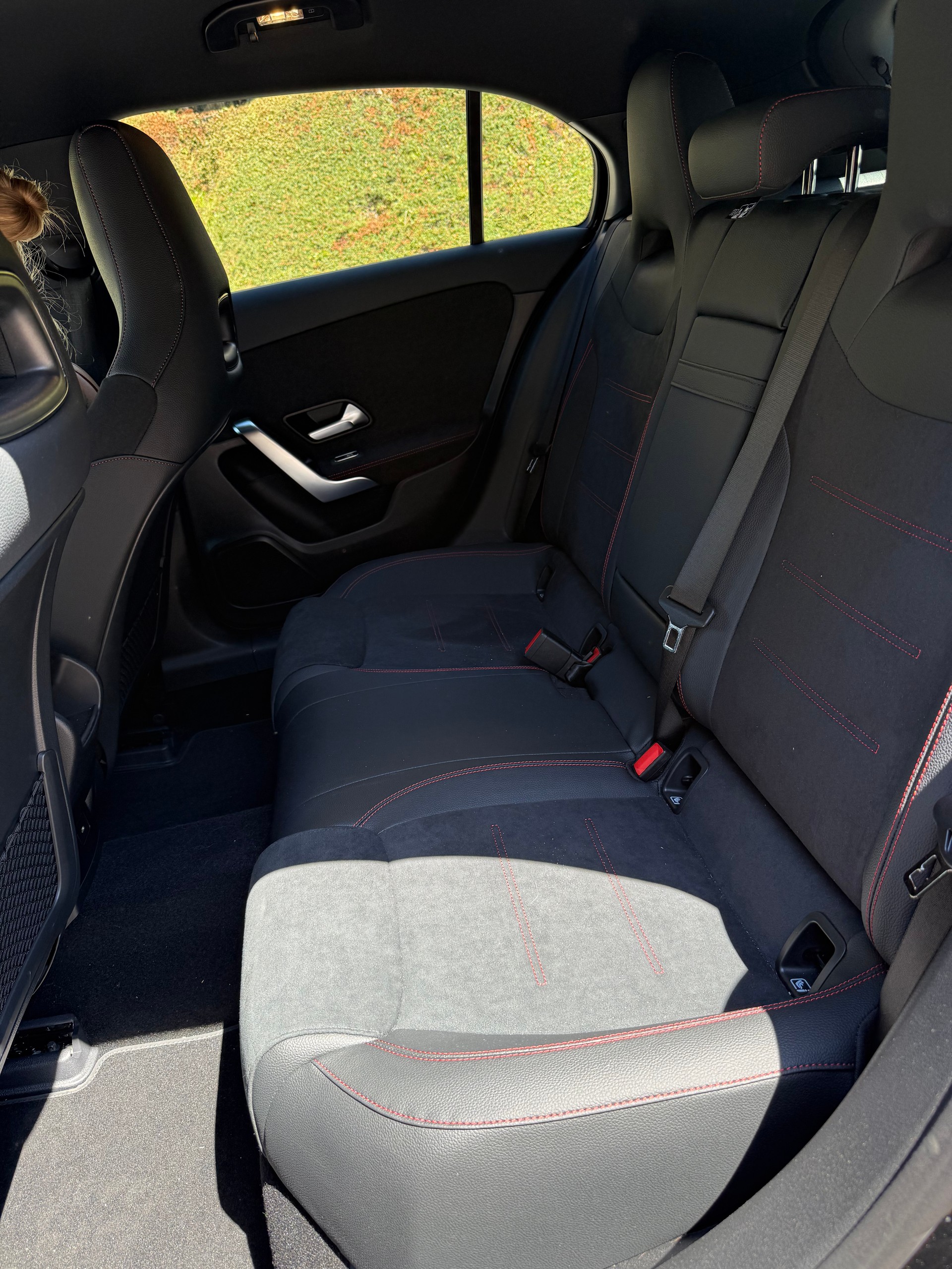 MERCEDES-BENZ A 200-image-4