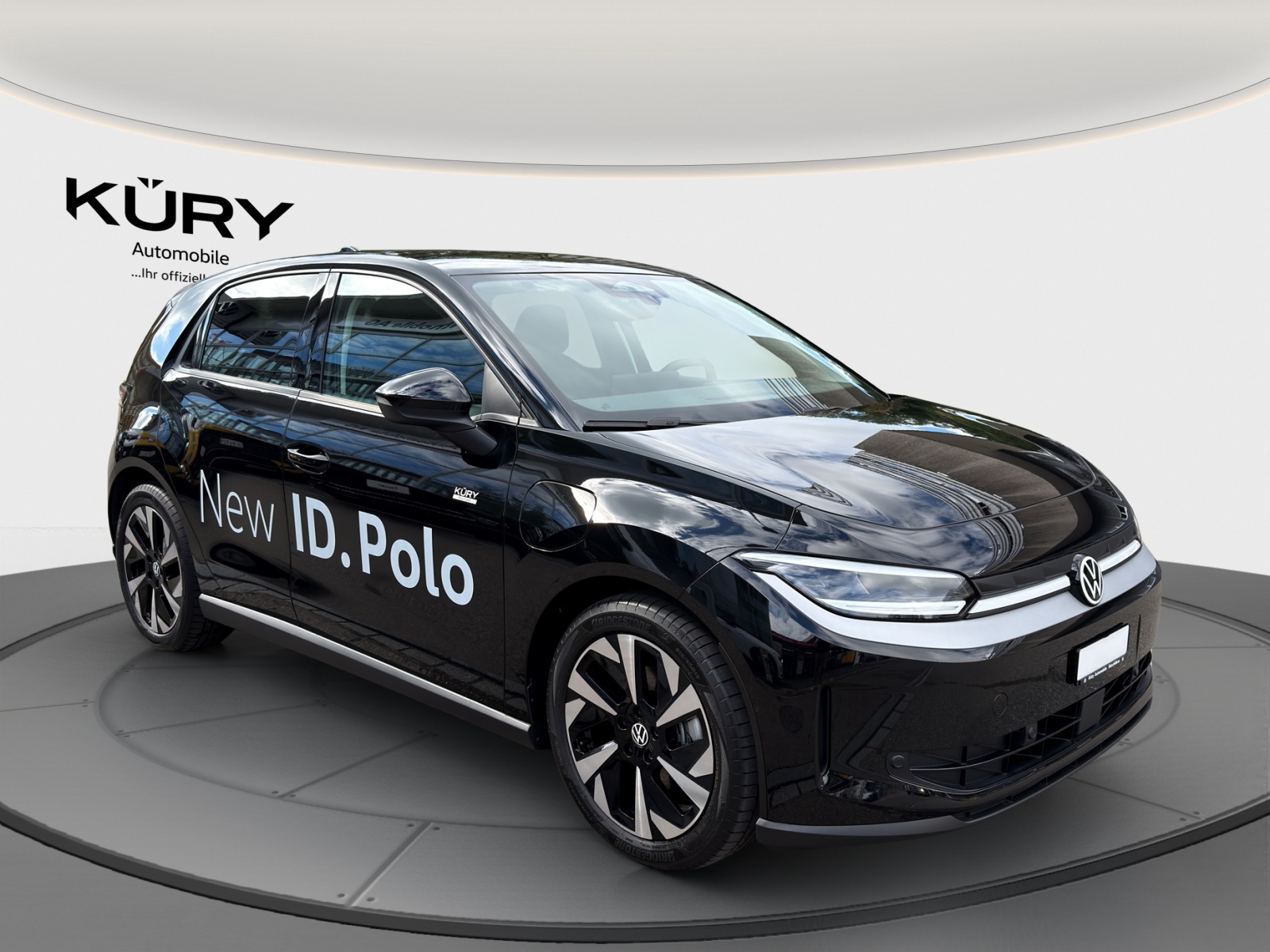 VW ID.Polo 52 kWh Life Edition One-image-2