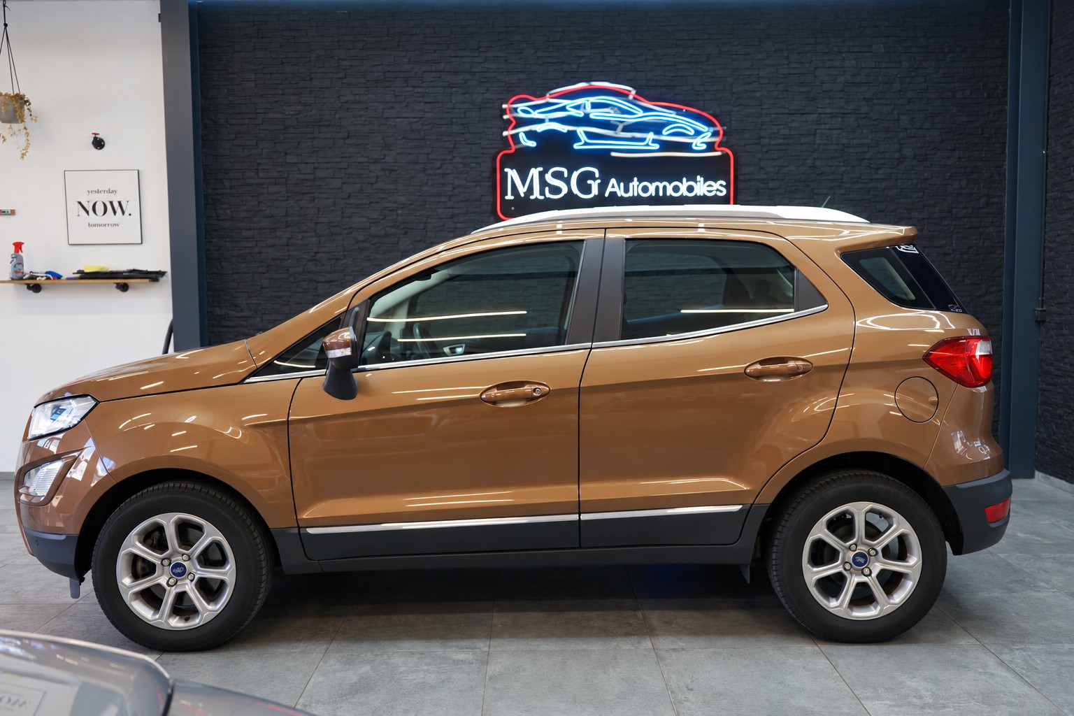 FORD EcoSport 1.0 SCTi Trend Automat-image-1