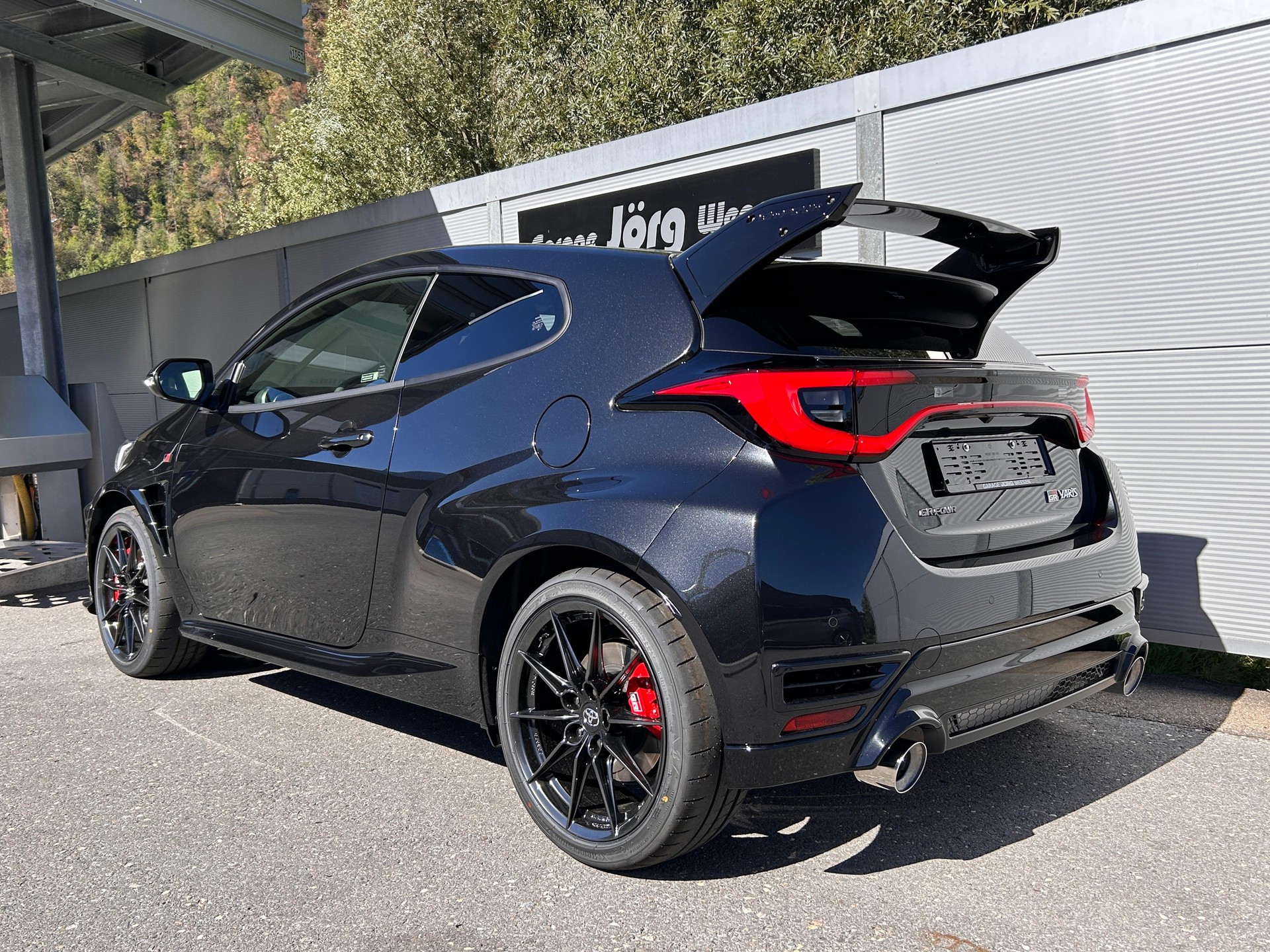TOYOTA GR Yaris 1.6 Turbo Sport 4x4-image-3