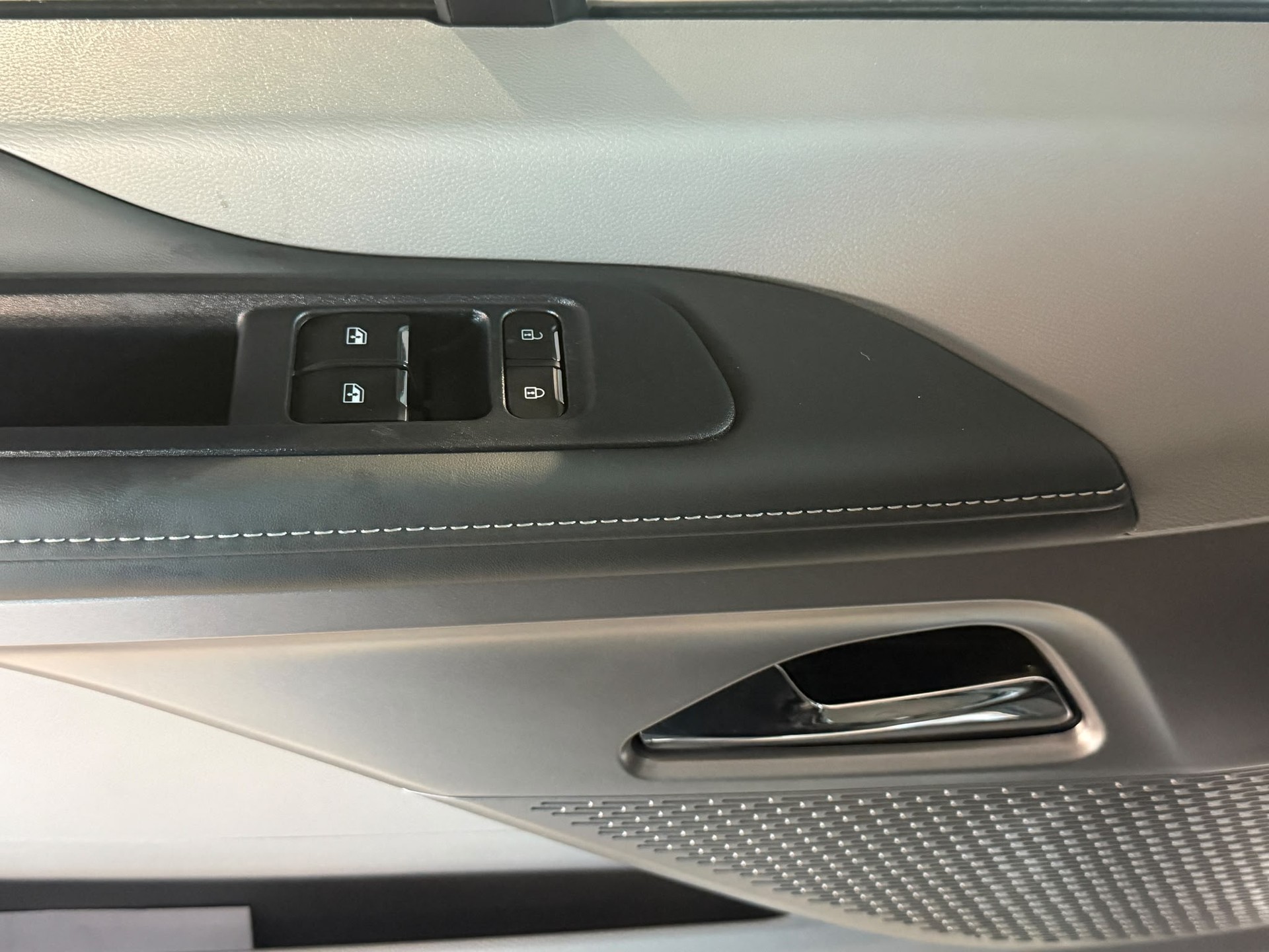 MAXUS Deliver 7 2.0D L2-image-26