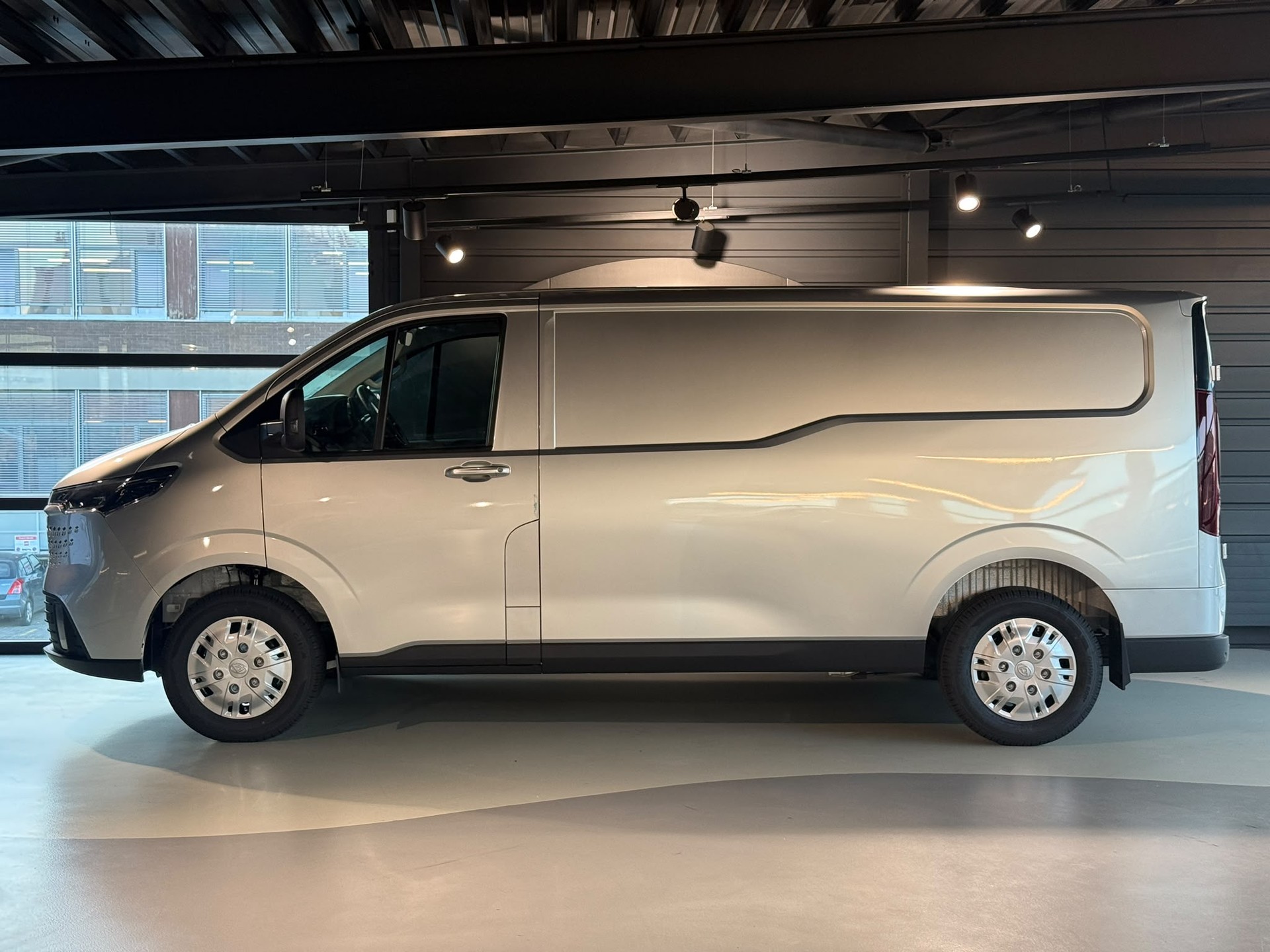MAXUS Deliver 7 2.0D L2-image-3