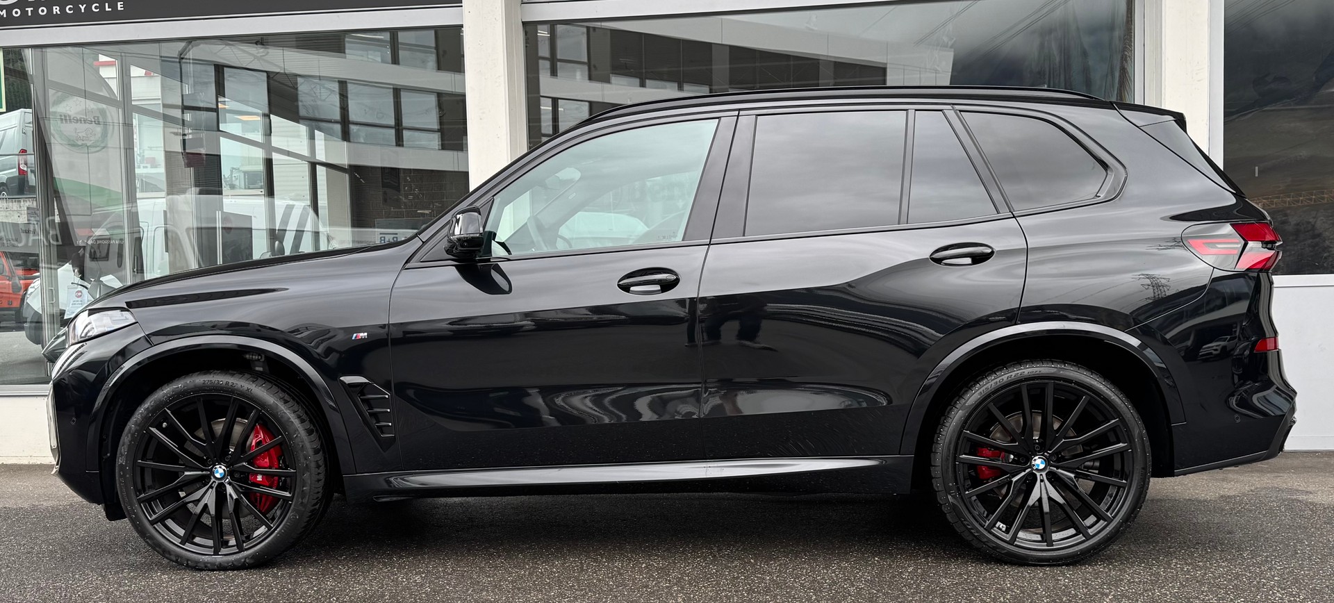 BMW X5 xDrive 48V 30d M Sport Pro Steptronic-image-2