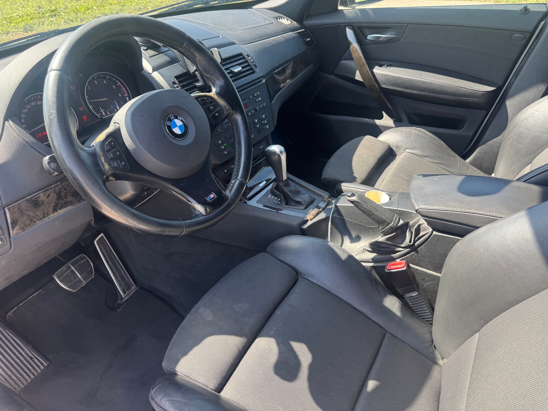 BMW X3 xDrive 30d (3.0d)-image-9
