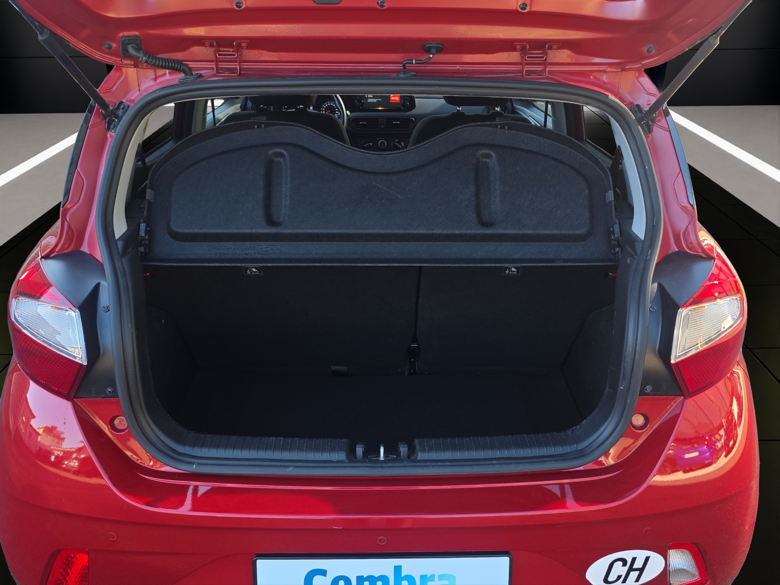 HYUNDAI i10 1.2 Amplia Automat-image-12