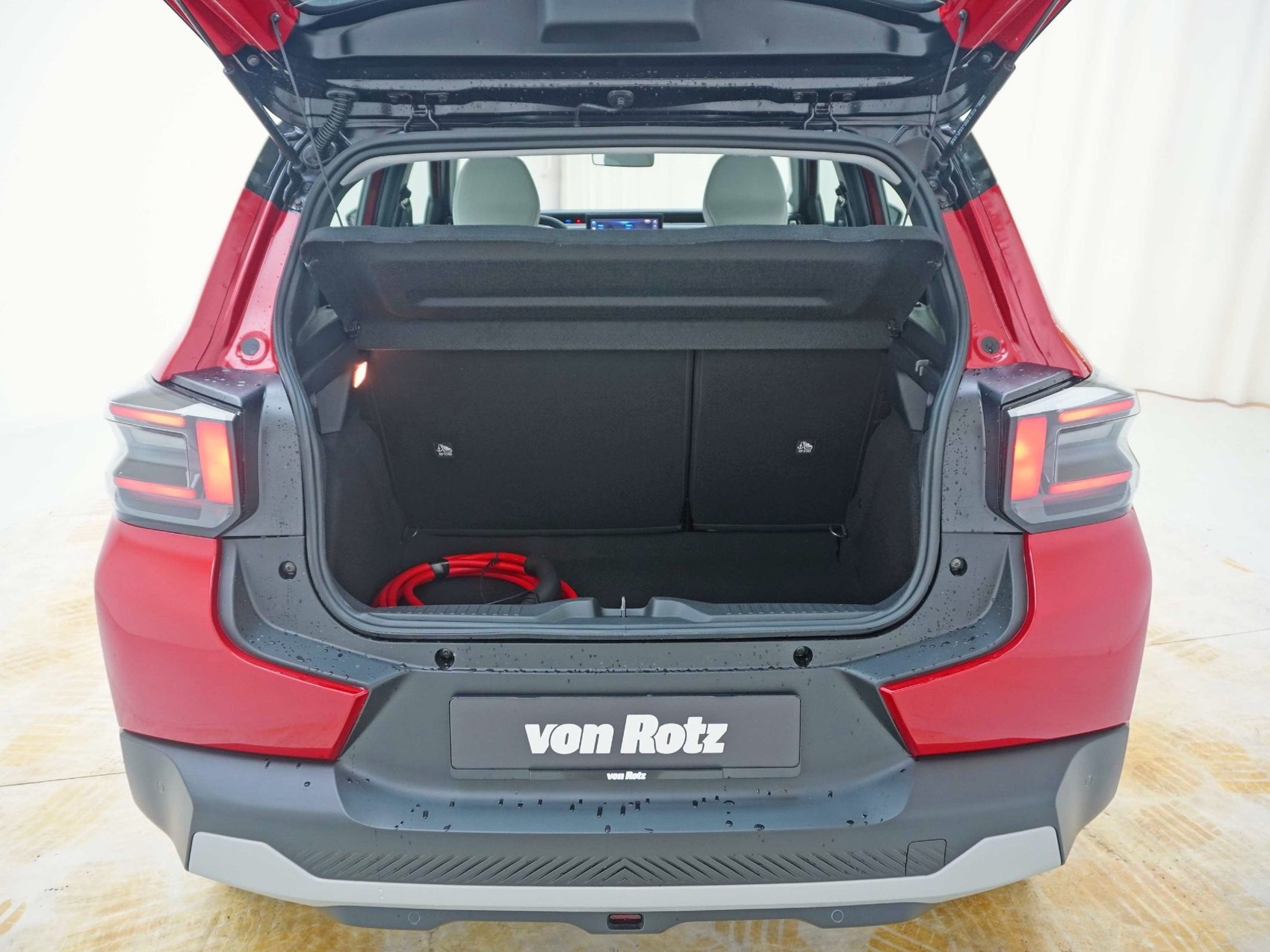 CITROEN C3 e-Plus-image-14