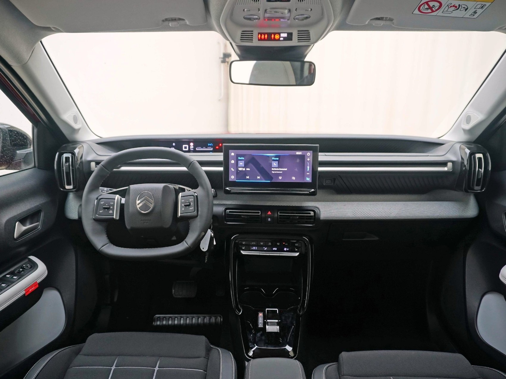 CITROEN C3 e-Plus-image-8