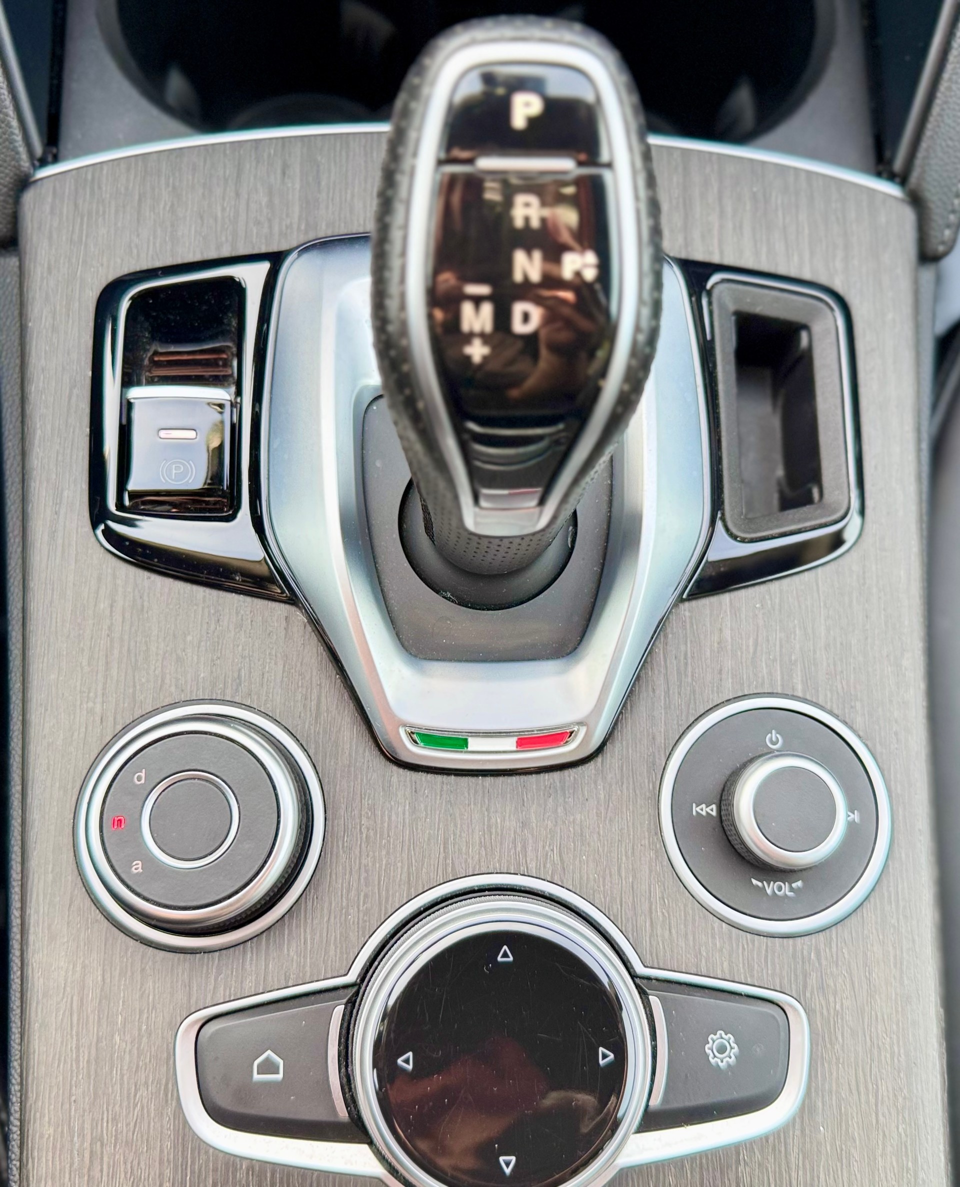 ALFA ROMEO Stelvio 2.0 TI Q4-image-21