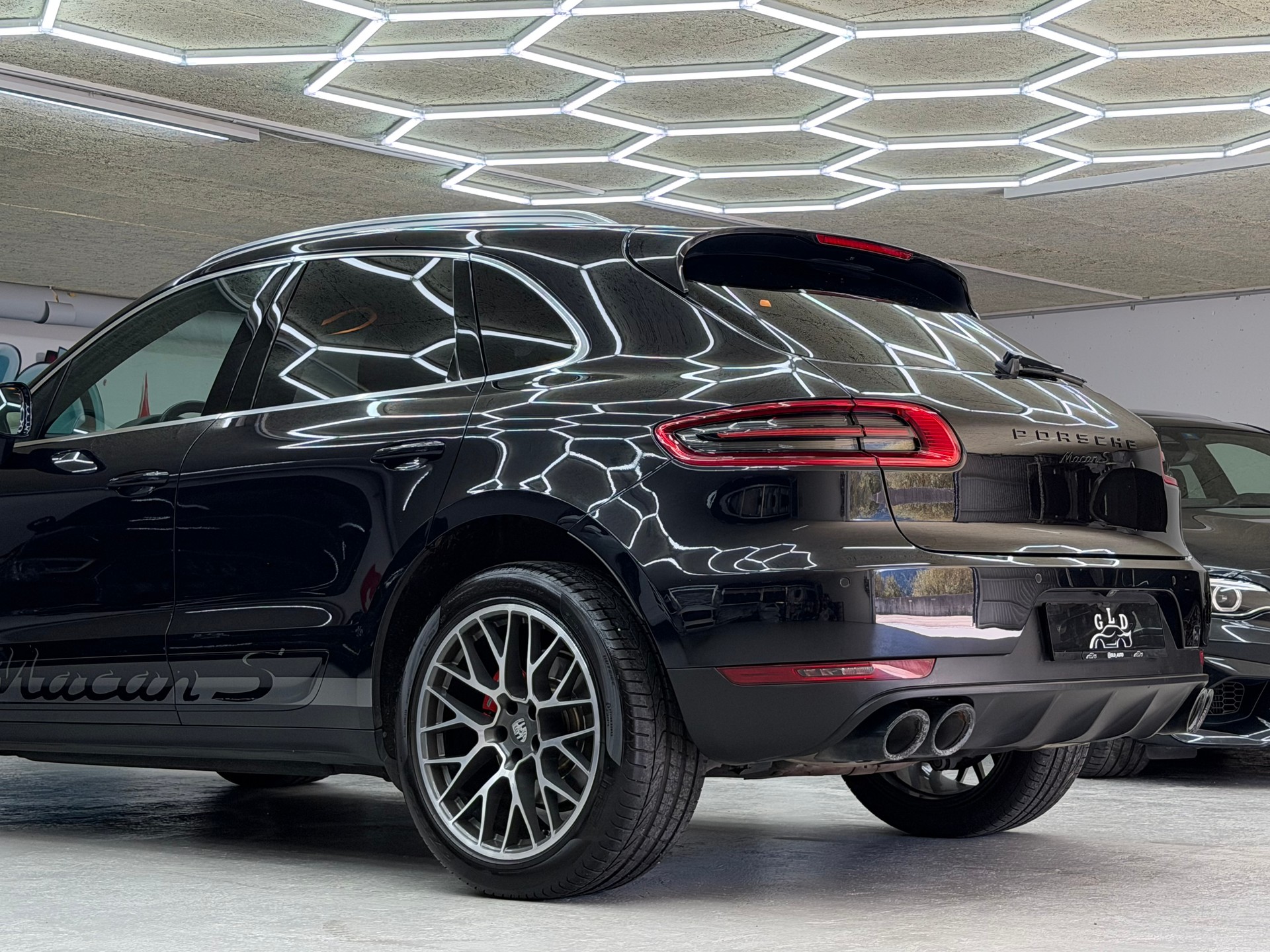 PORSCHE Macan S PDK *CH / Porsche Approved / 1st hand*-image-7