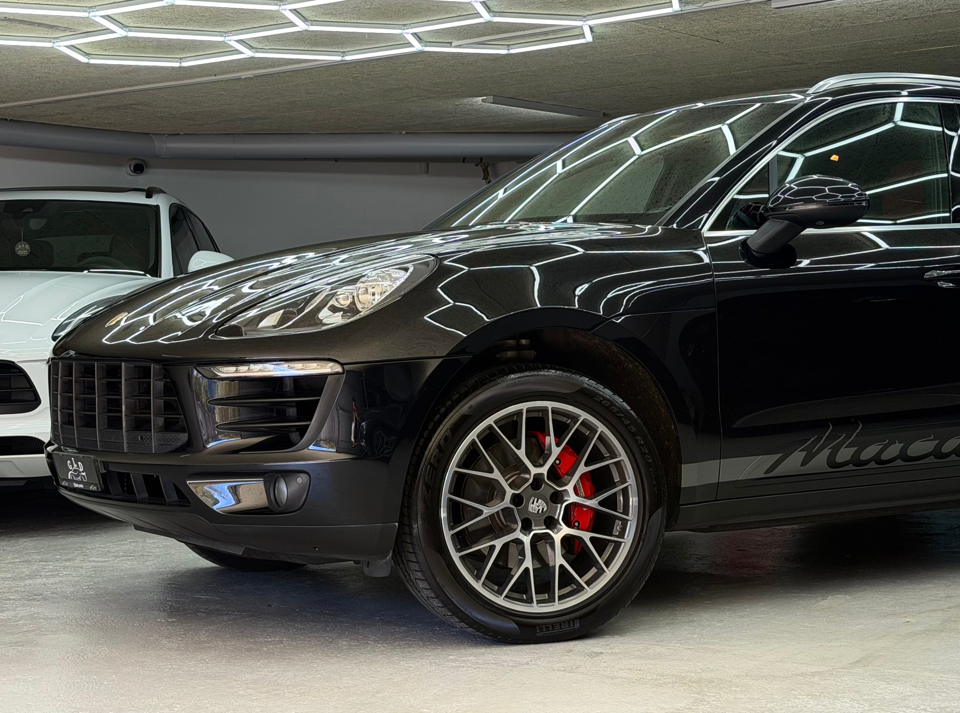 PORSCHE Macan S PDK *CH / Porsche Approved / 1st hand*-image-3