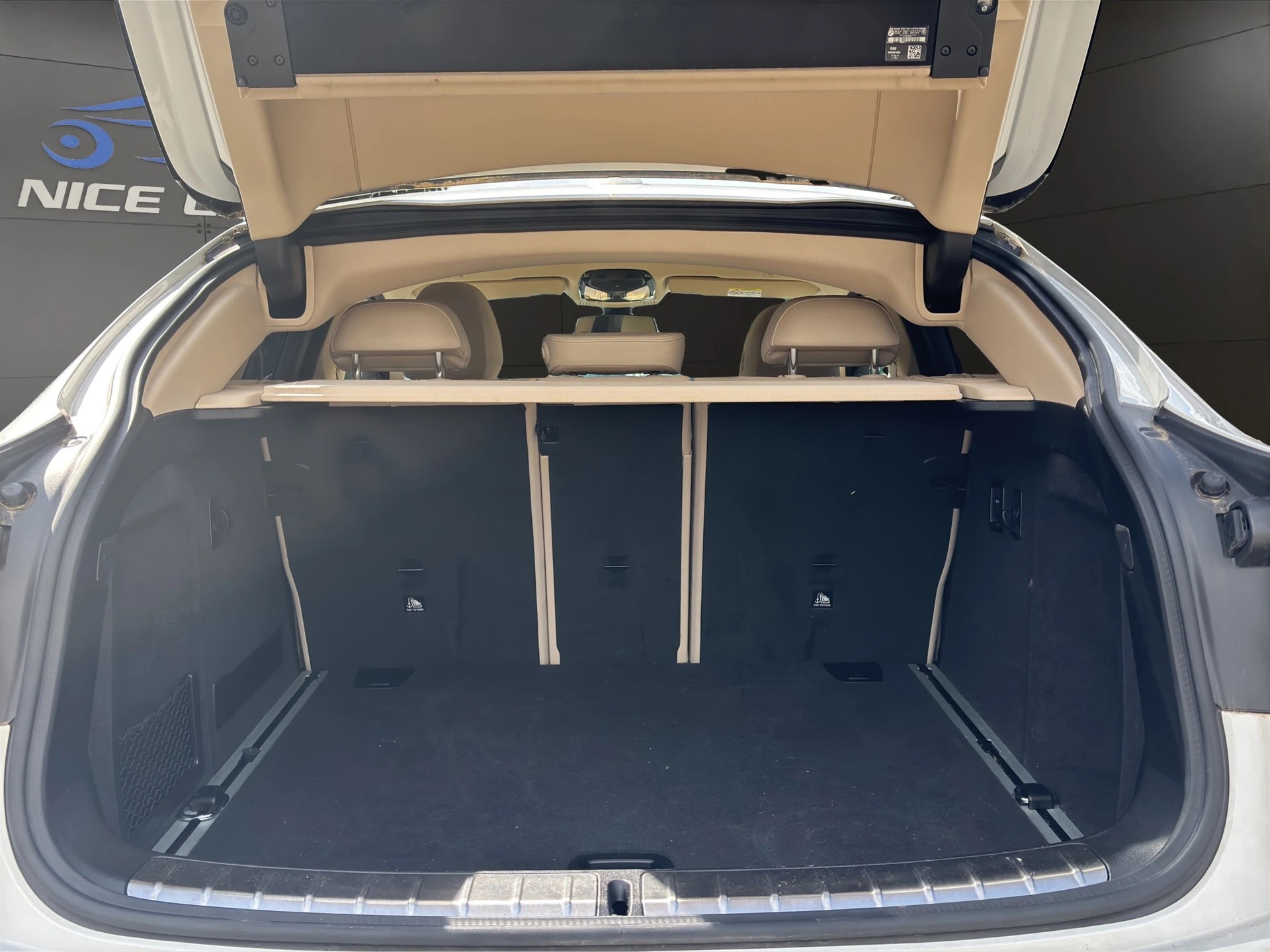 BMW X4 xDrive 30i xLine Steptronic-image-21