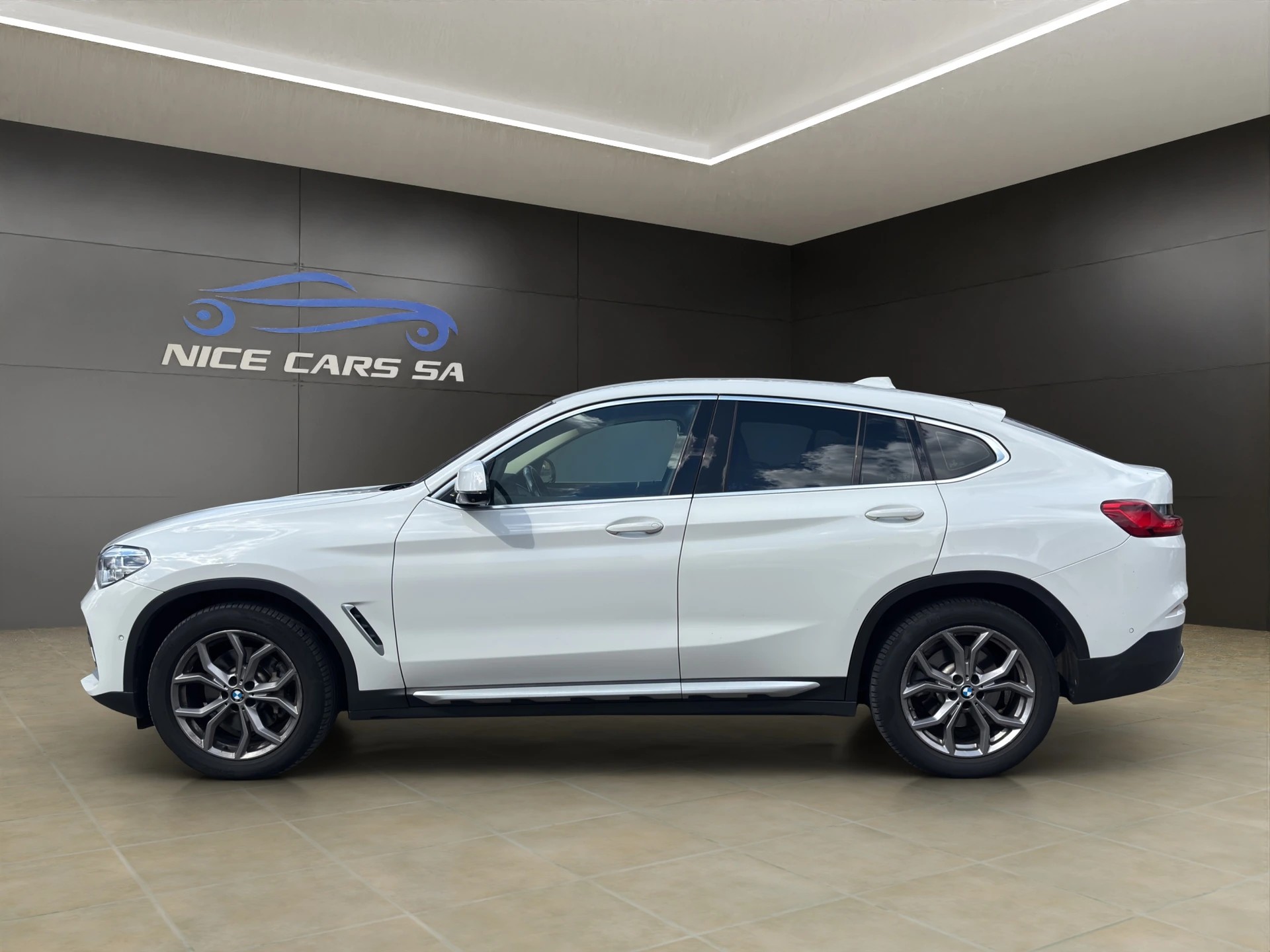 BMW X4 xDrive 30i xLine Steptronic-image-7
