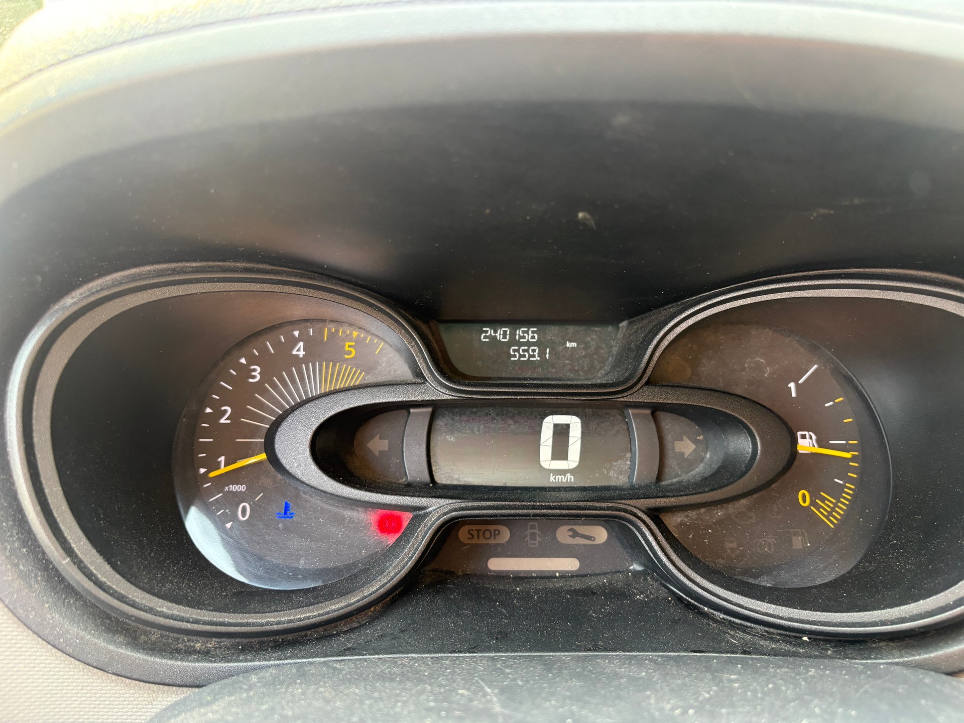 RENAULT Trafic 1.6 ENERGY TwinT. dCi120 2.9t Business L2H1-image-9
