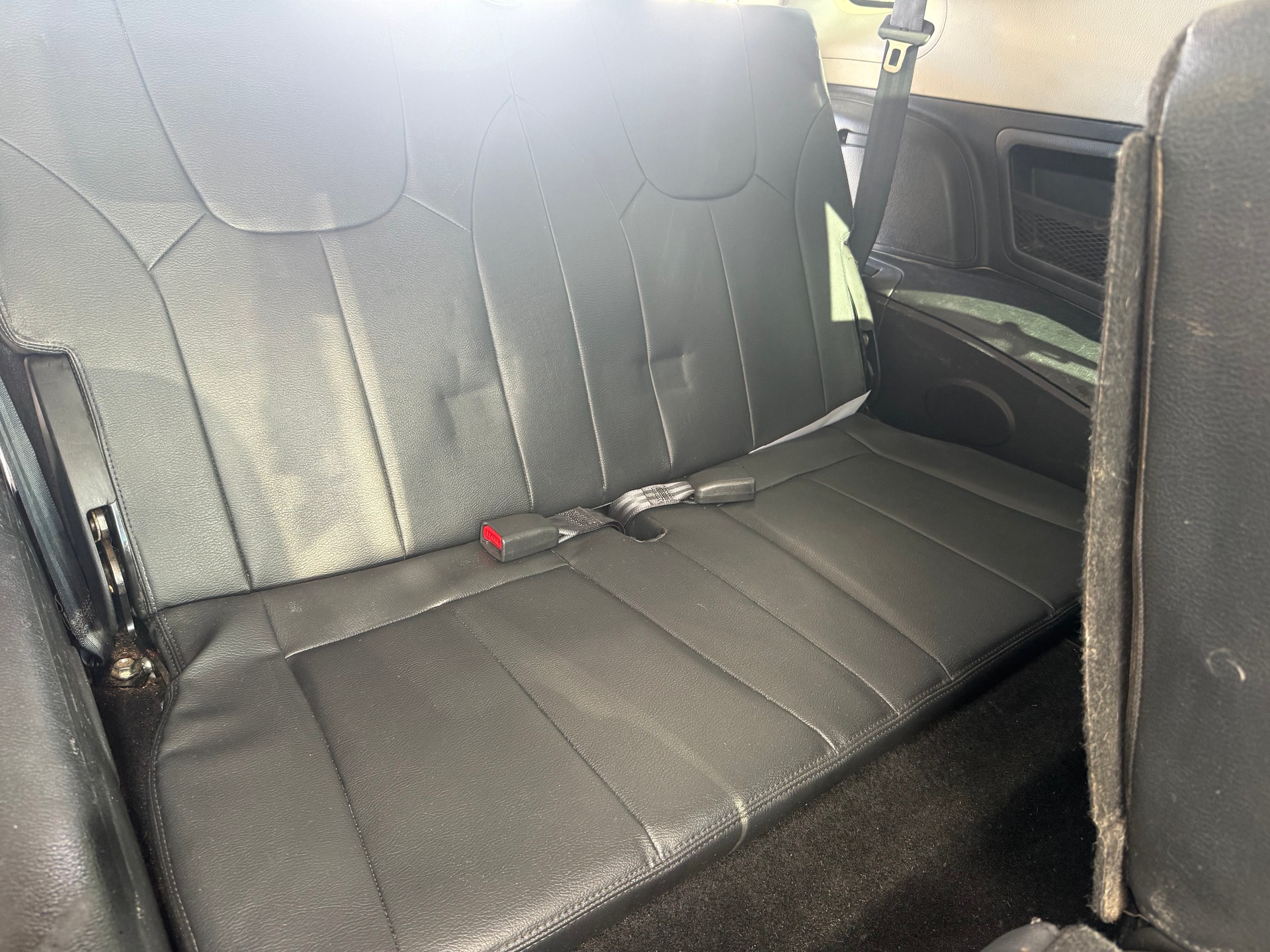 KGM-SsangYong Rexton RX200 e-XDi Quartz 4WD Automatic-image-10