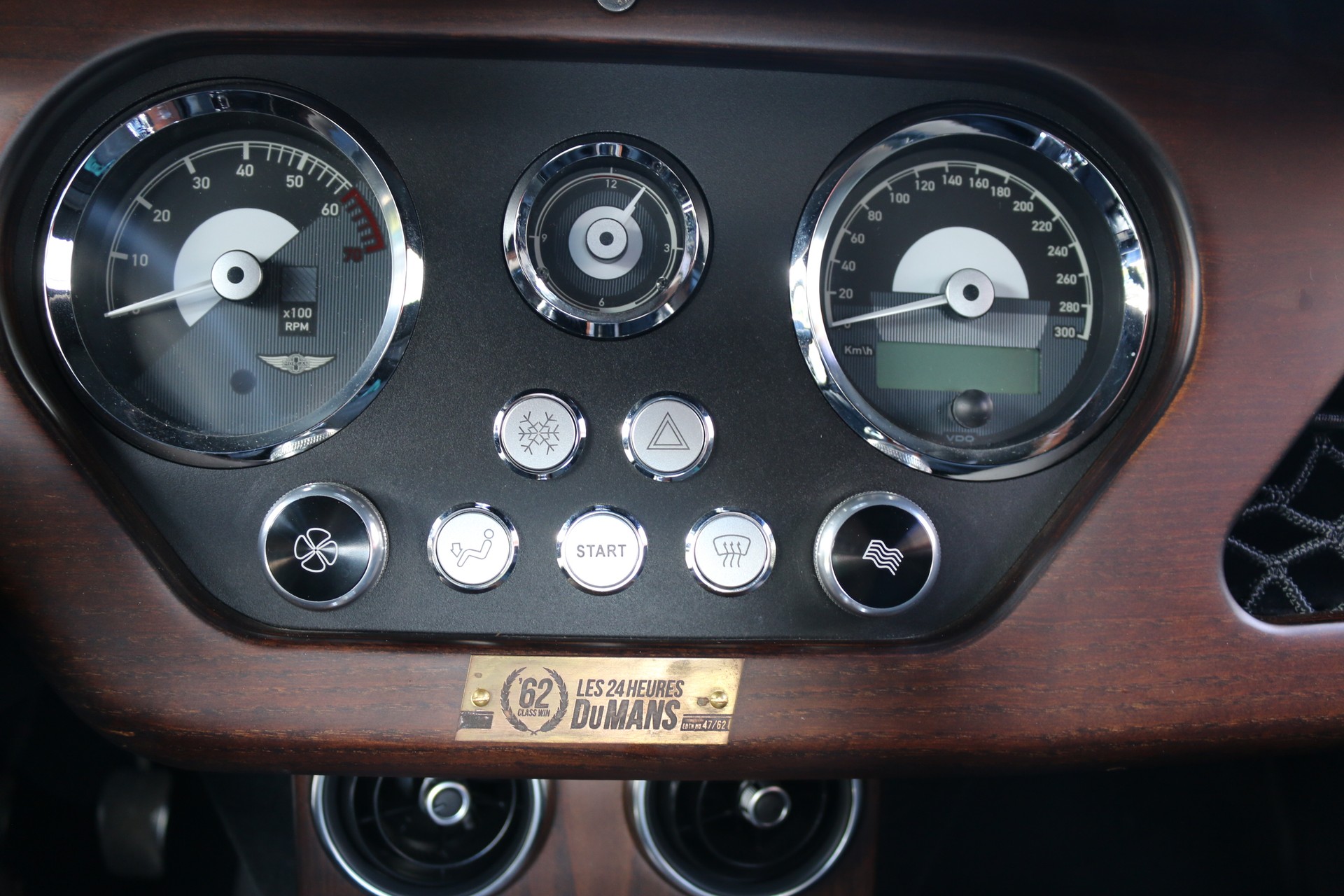MORGAN Plus Four 2.0 LM62-image-7
