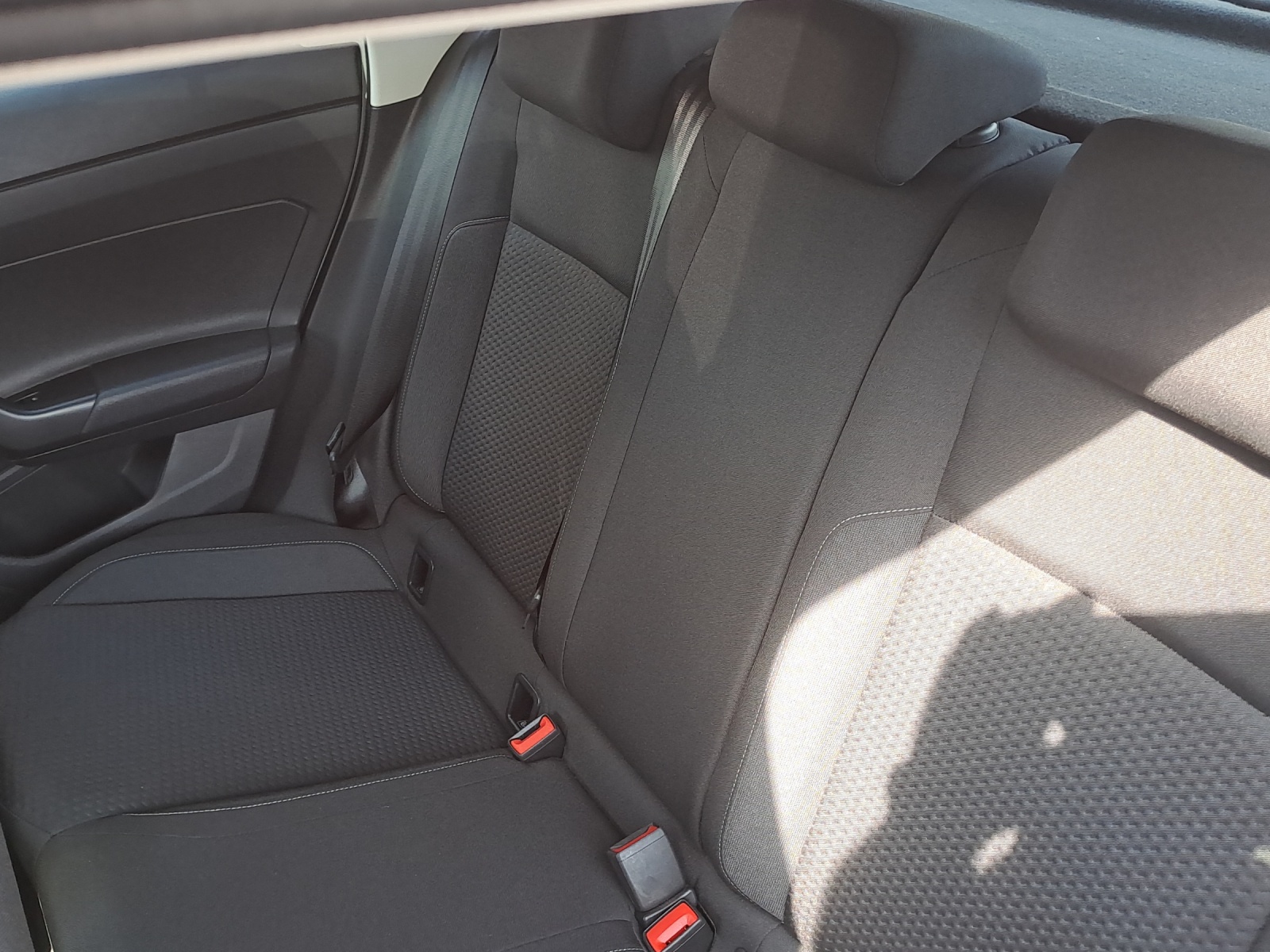 VW Polo 1.0 TSI BMT Comfortline DSG-image-11
