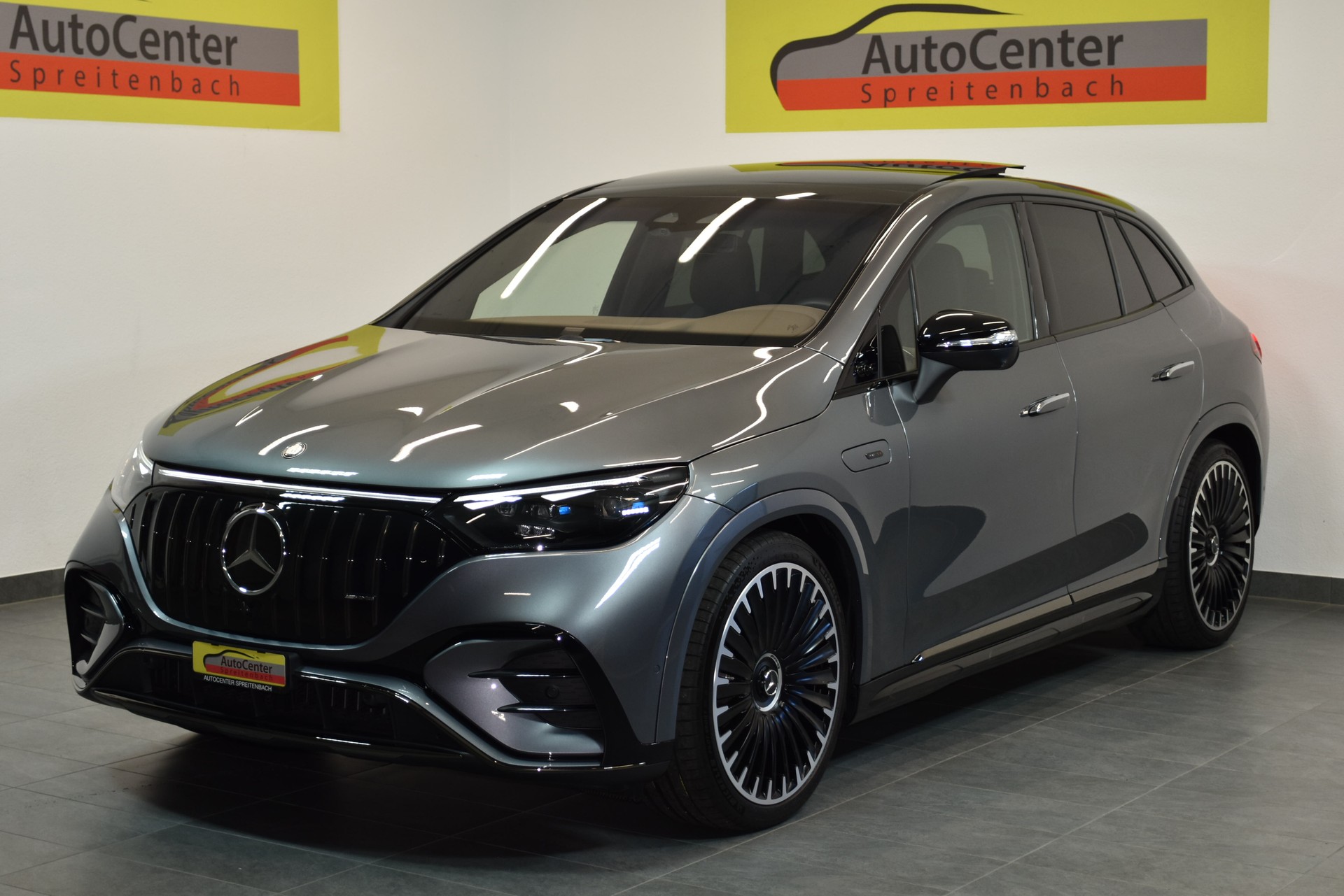 MERCEDES-BENZ EQE SUV AMG 53 4 Matic Executive Edition-image-2