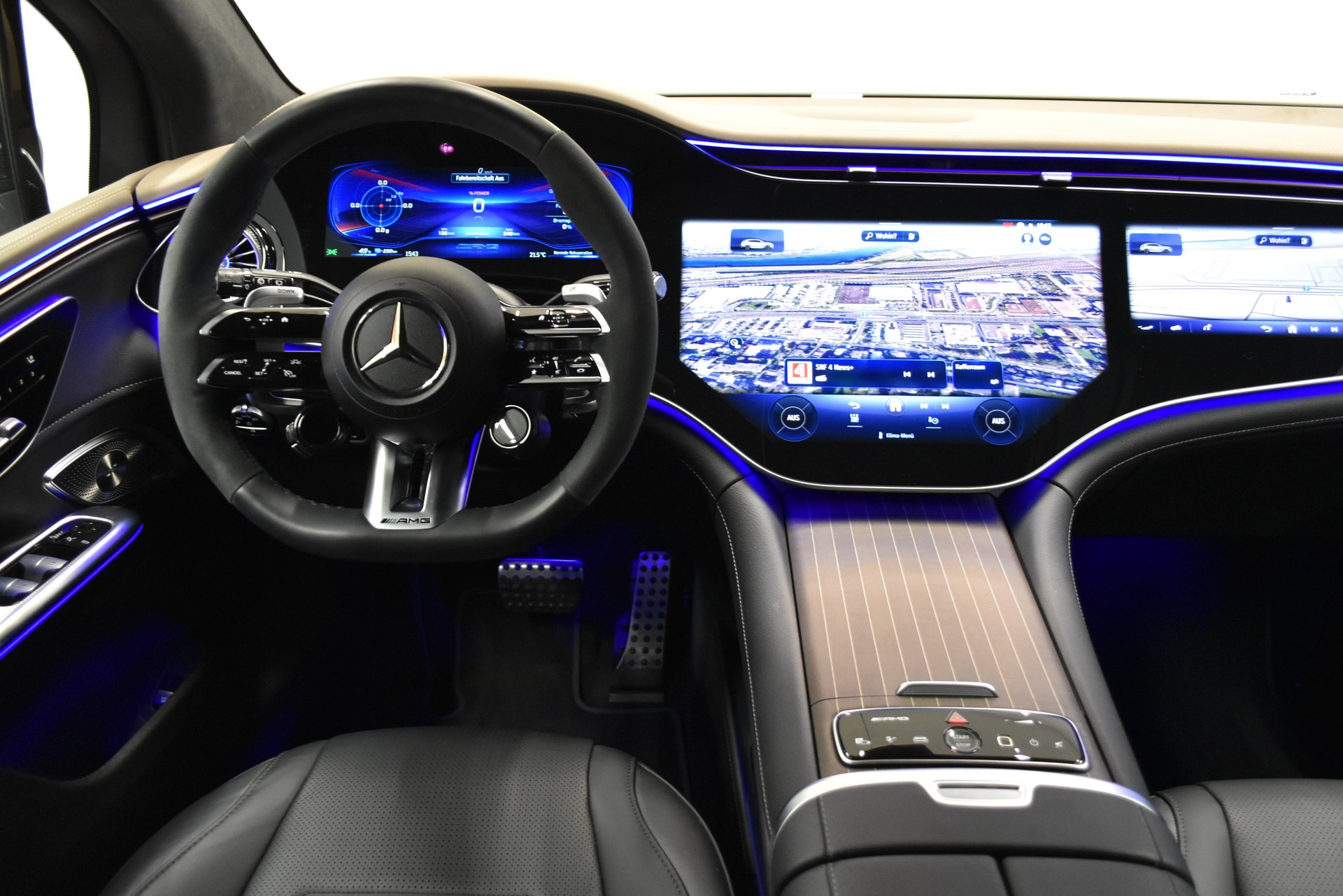MERCEDES-BENZ EQE SUV AMG 53 4 Matic Executive Edition-image-5