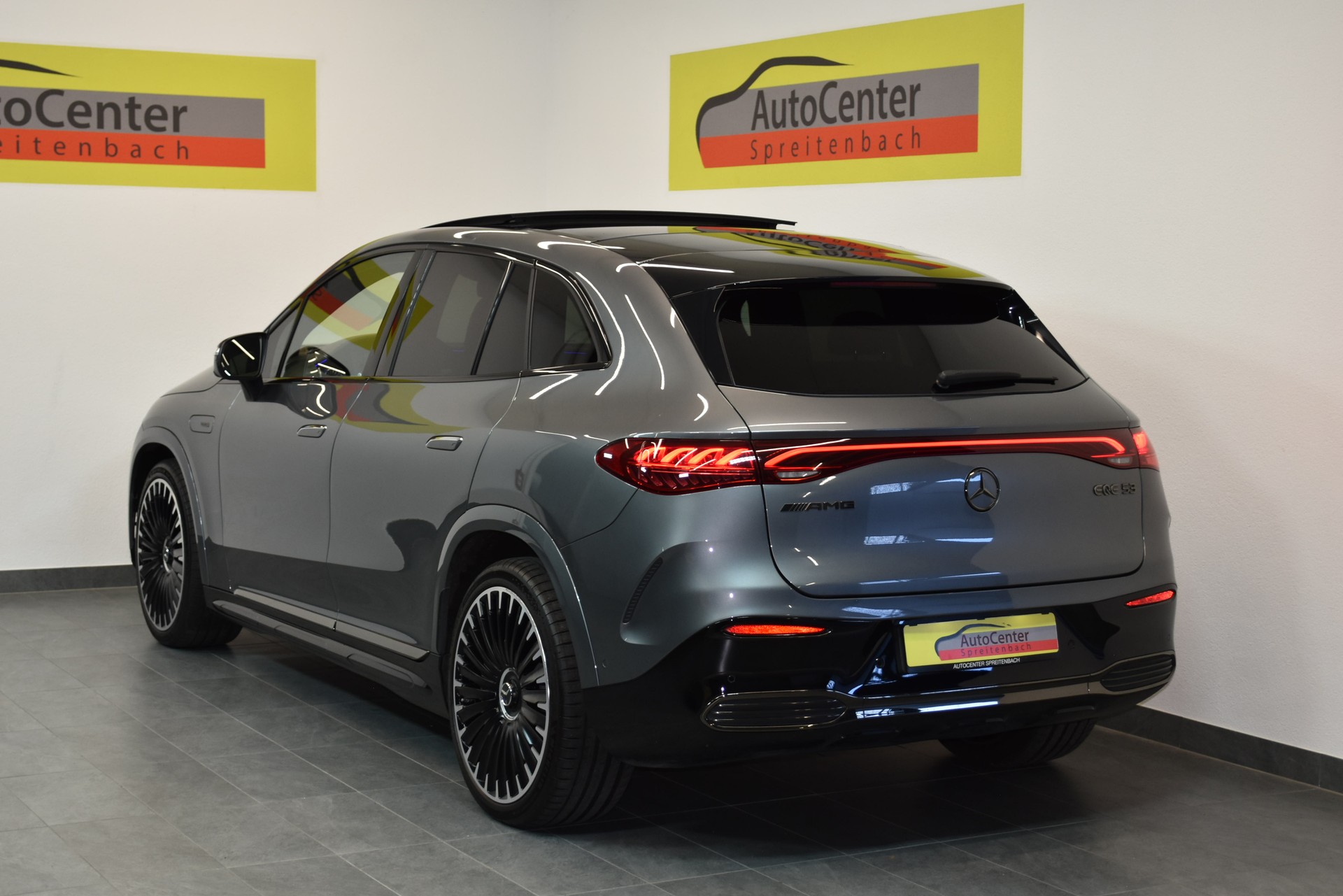 MERCEDES-BENZ EQE SUV AMG 53 4 Matic Executive Edition-image-12