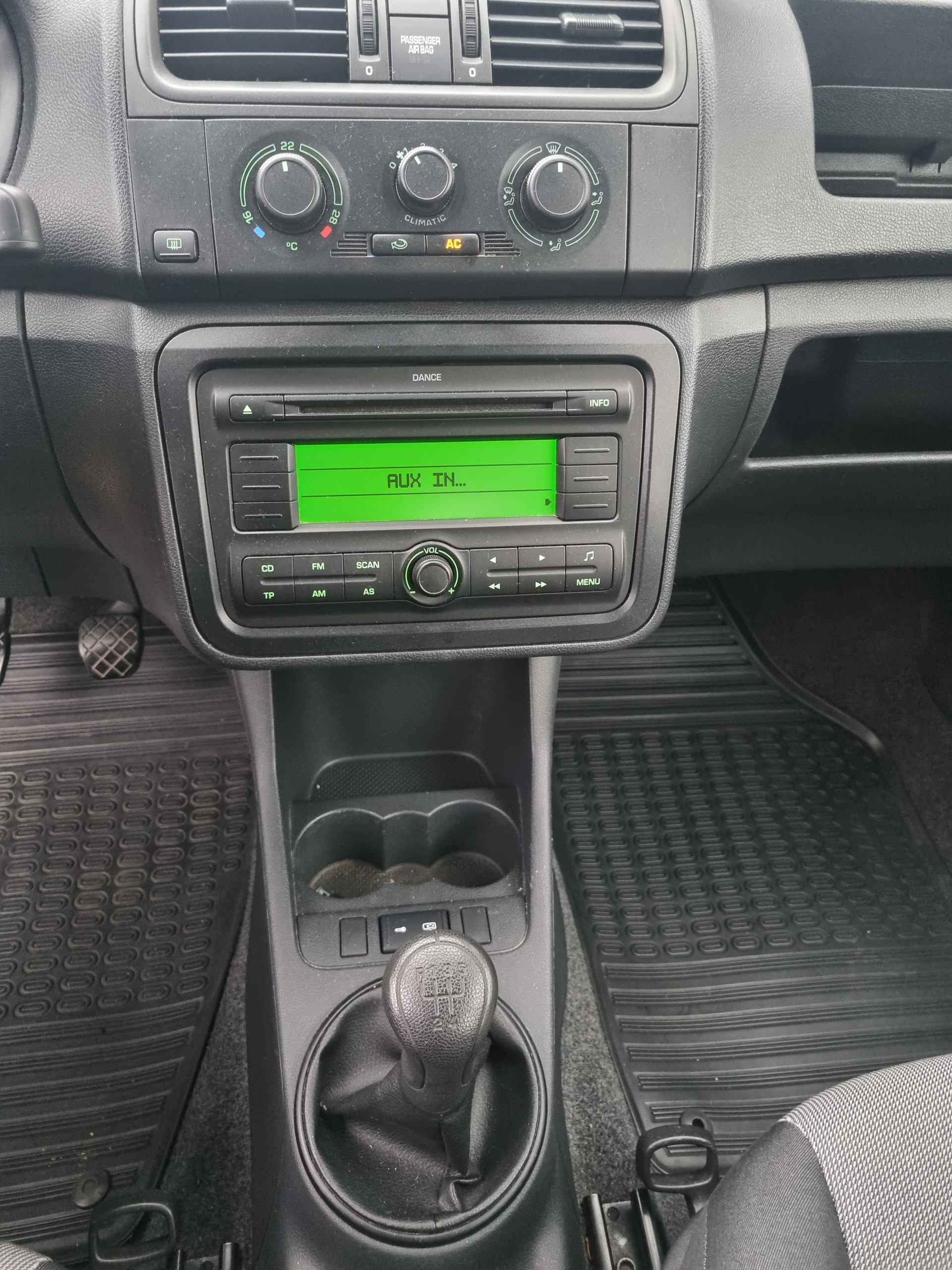 SKODA FABIA-image-6