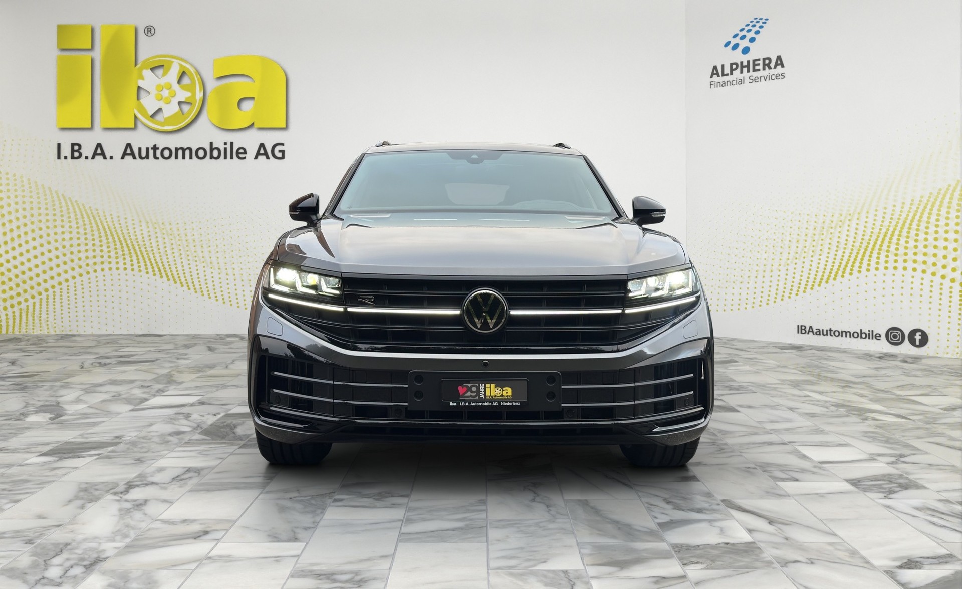 VW Touareg 3.0TSIe Hybrid R 4x4-image-7