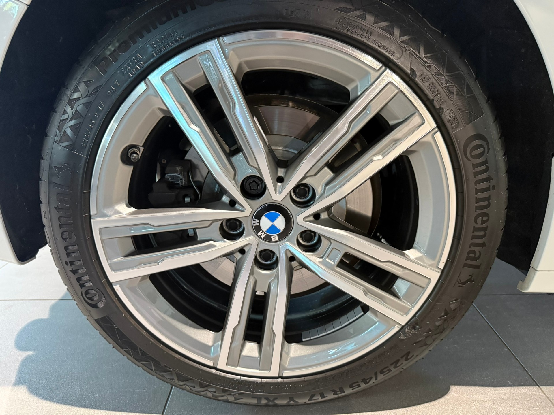 BMW 120i M Sport Steptronic-image-8