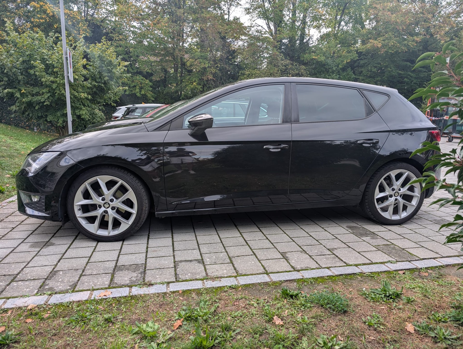 SEAT SEAT Leon 1.4 TSI FR-image-0