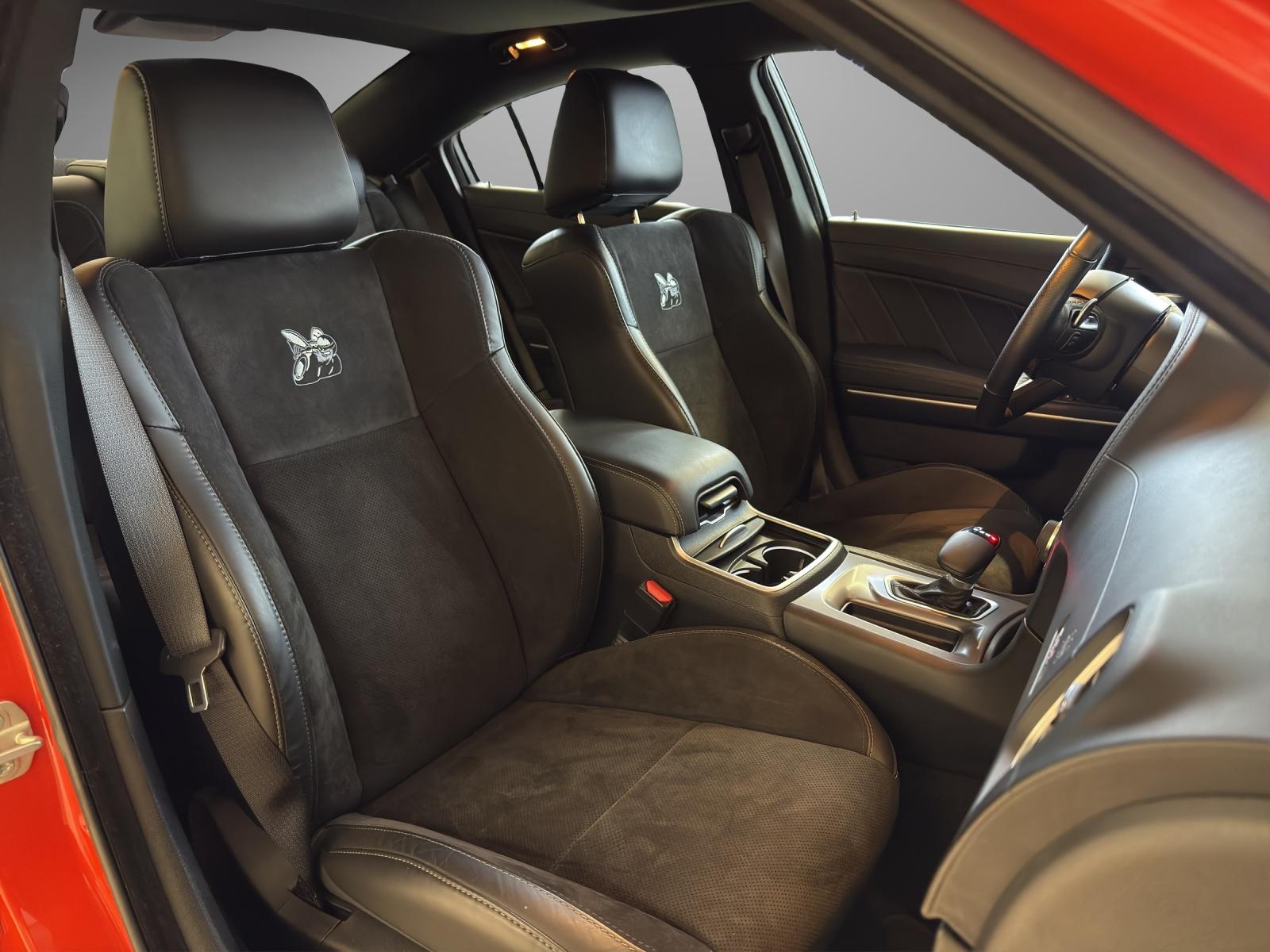 DODGE Charger 6.4 V8 HEMI SRT Scat Pack-image-18