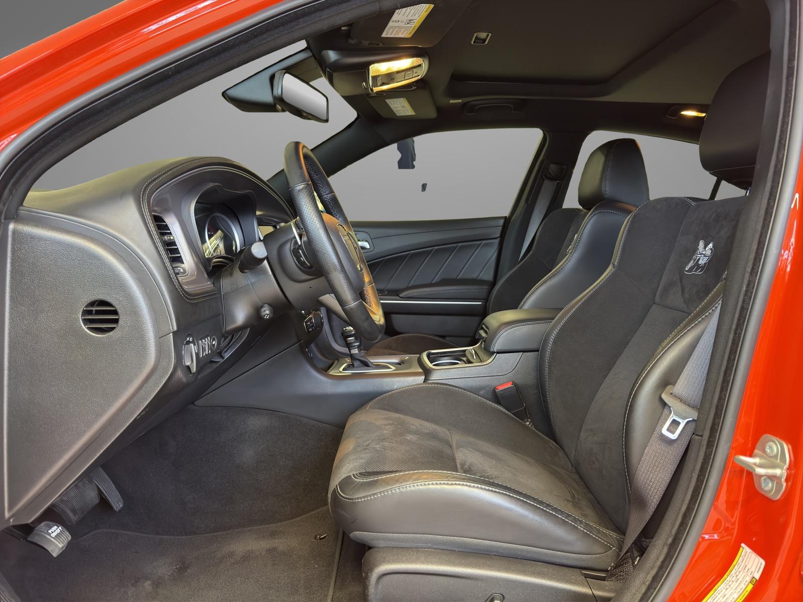 DODGE Charger 6.4 V8 HEMI SRT Scat Pack-image-11
