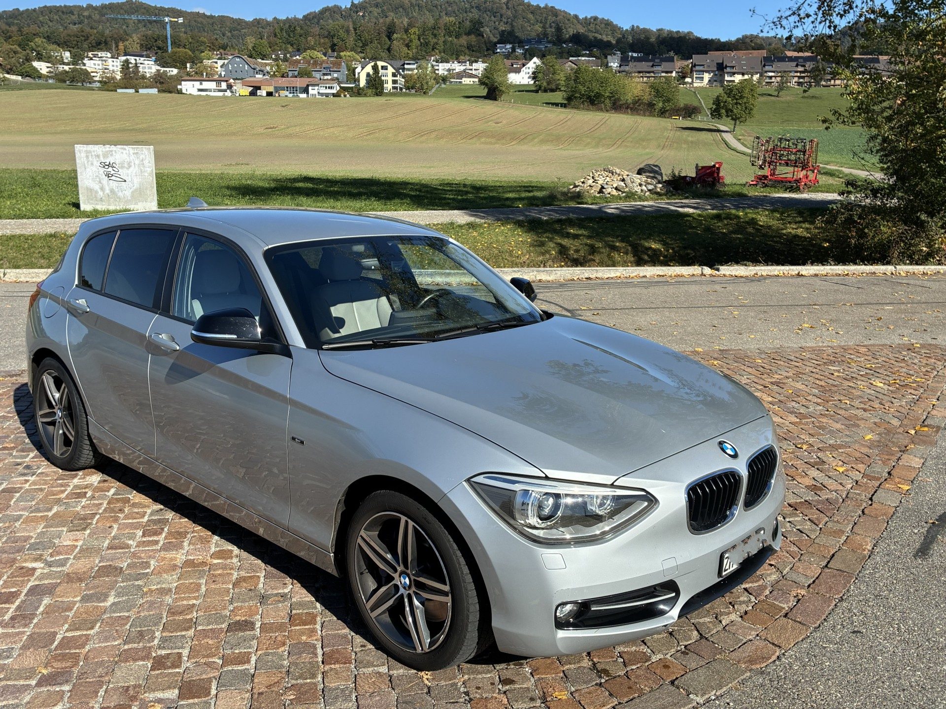 BMW 125i-image-0
