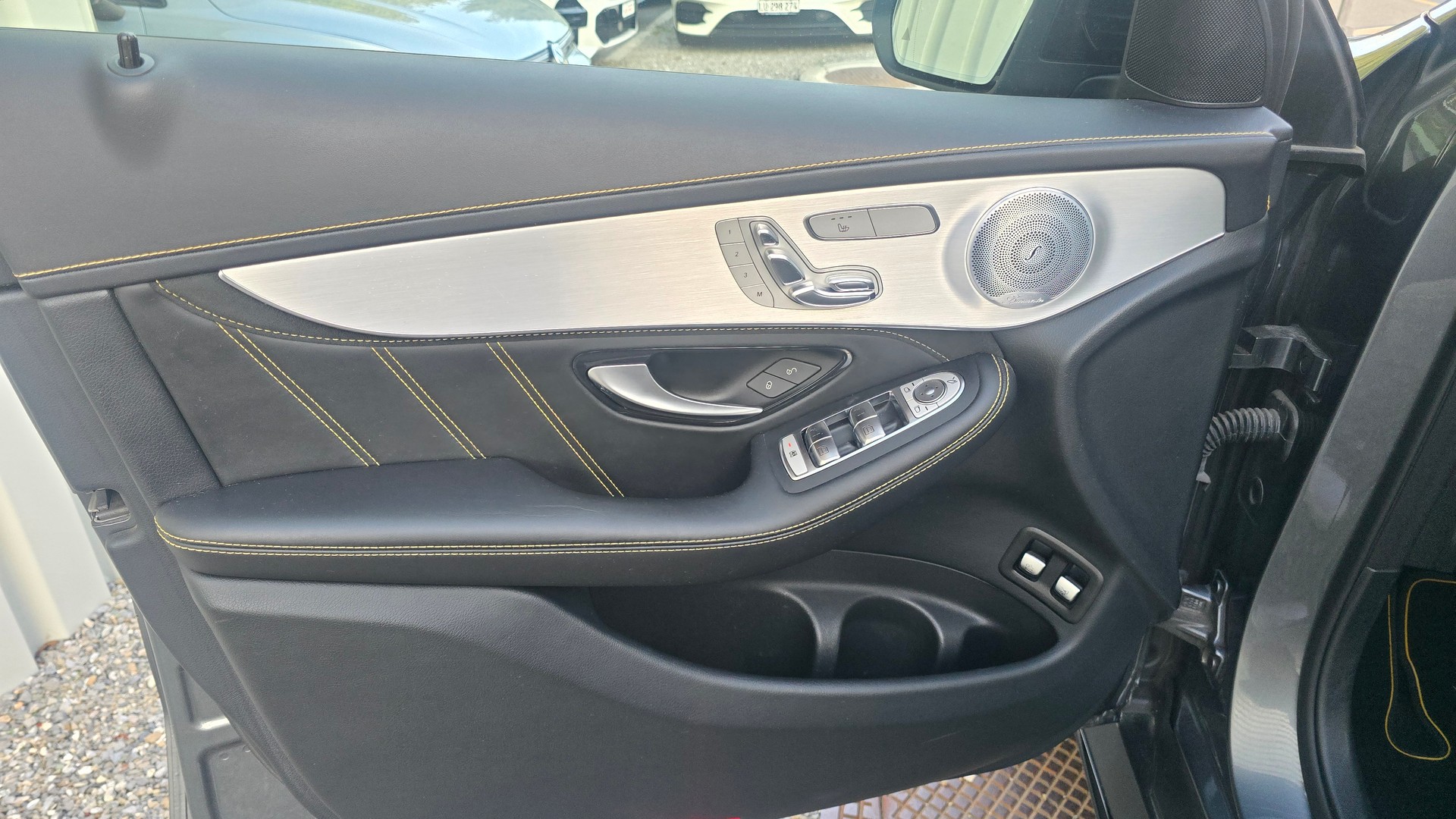 MERCEDES-BENZ GLC 63 S AMG Edition 1 4Matic+ 9G-Tronic-image-15
