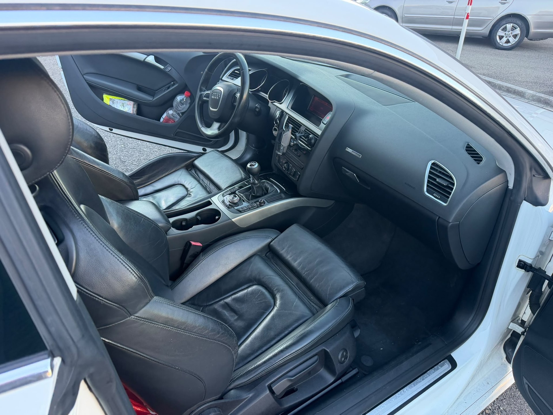 AUDI A5 Coupé 1.8 TFSI-image-5