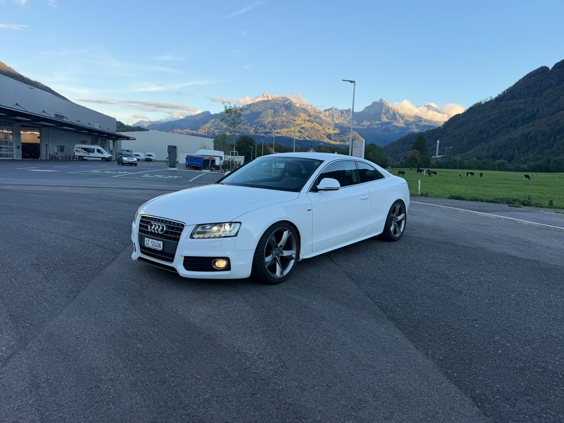 AUDI A5 Coupé 1.8 TFSI-image-0